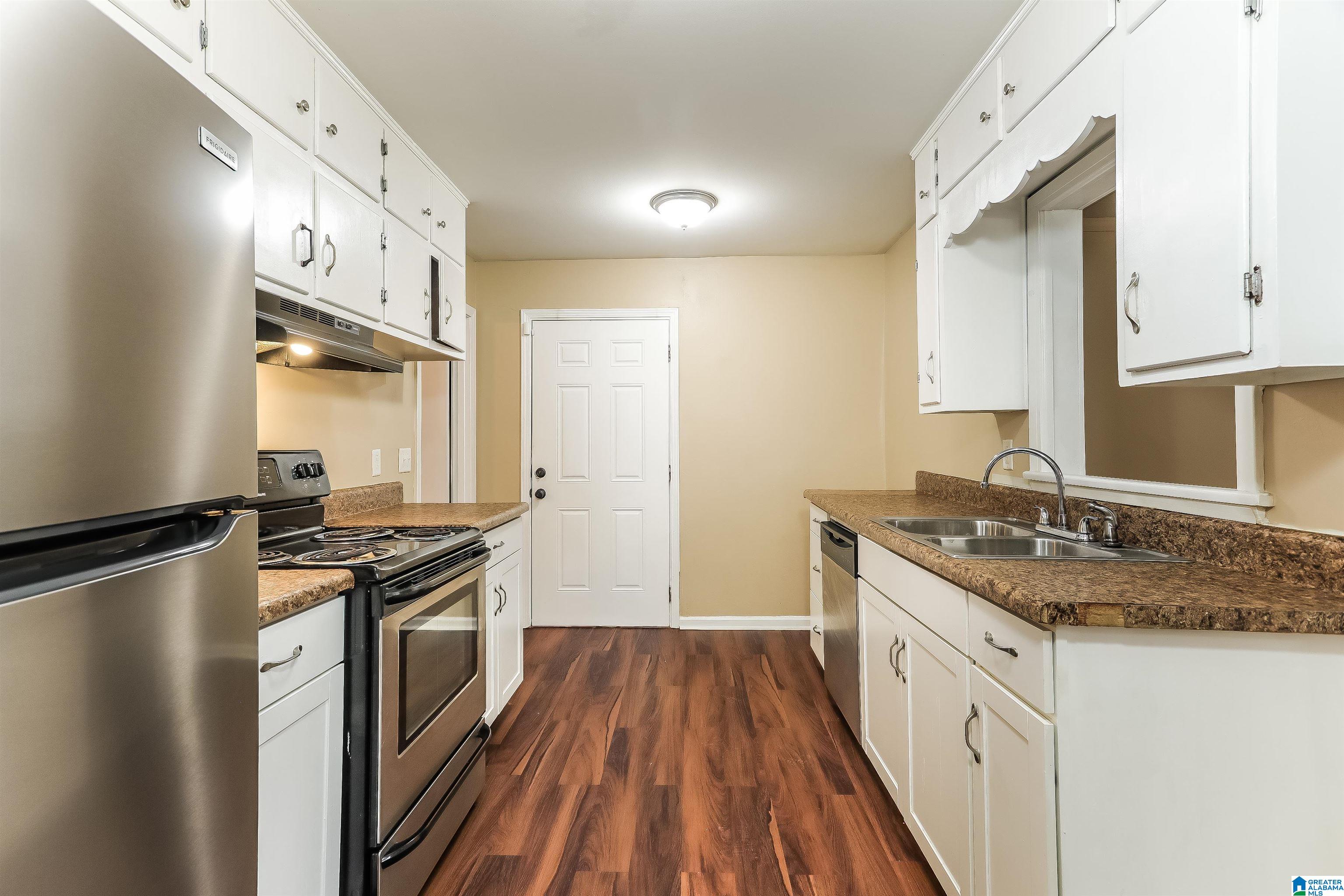 256 WESTWOOD DRIVE