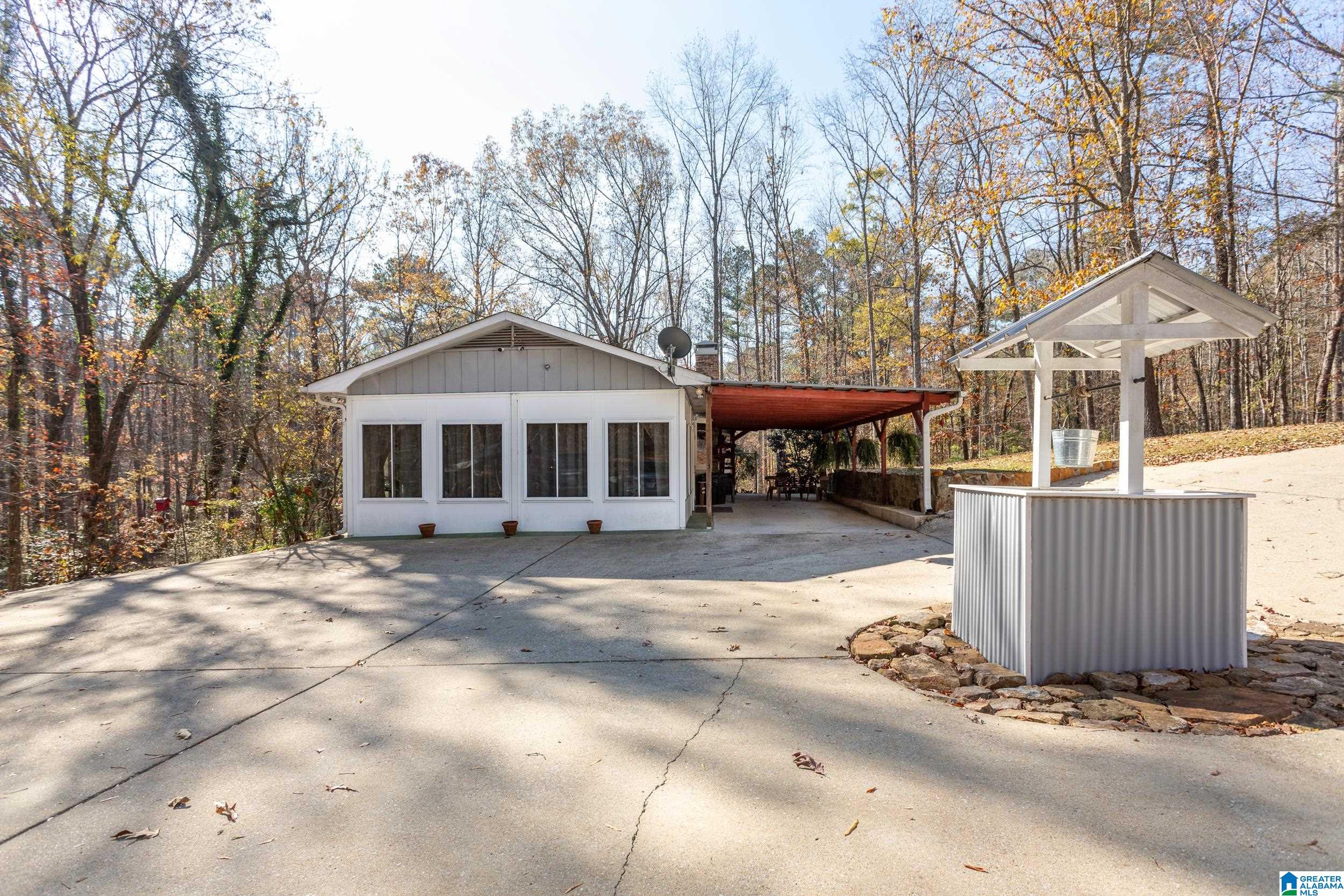 6879 DEER HAVEN ROAD