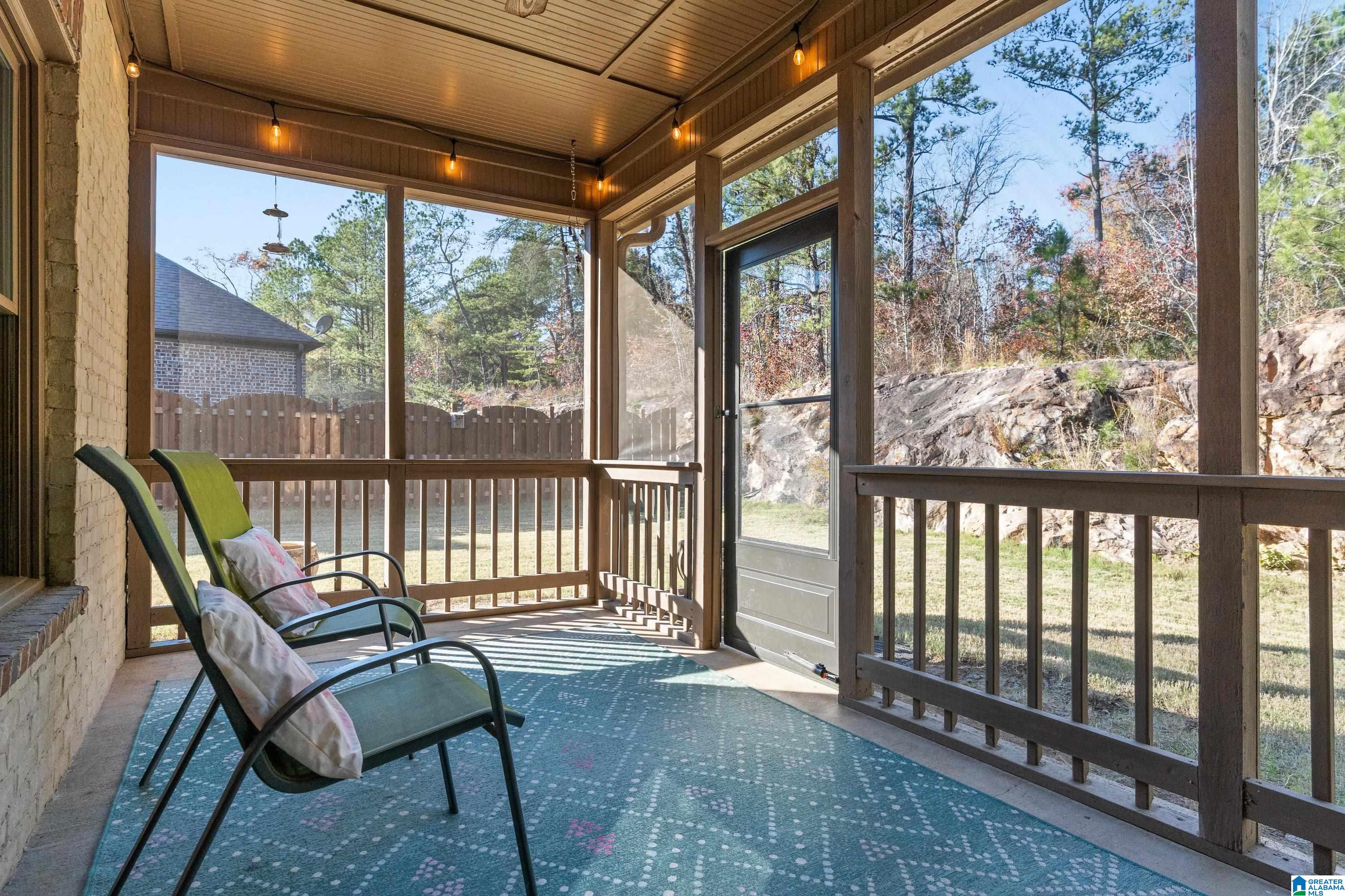 525 TWIN CREEK ROAD