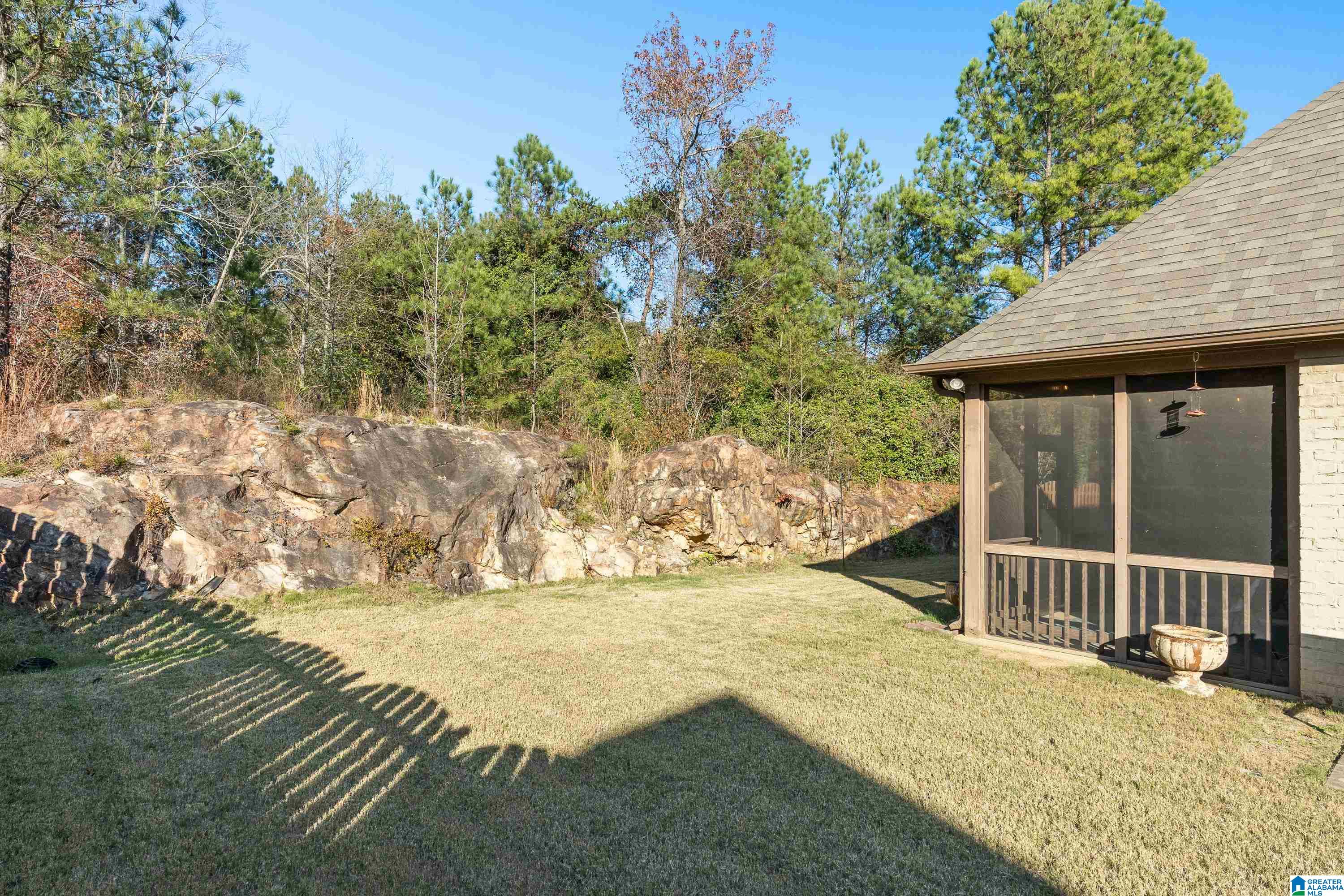 525 TWIN CREEK ROAD
