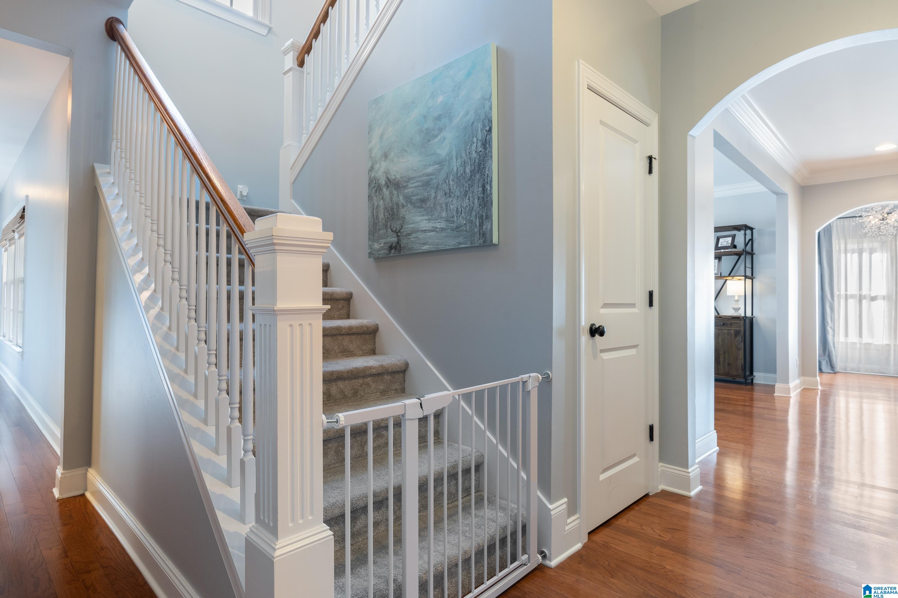 525 TWIN CREEK ROAD