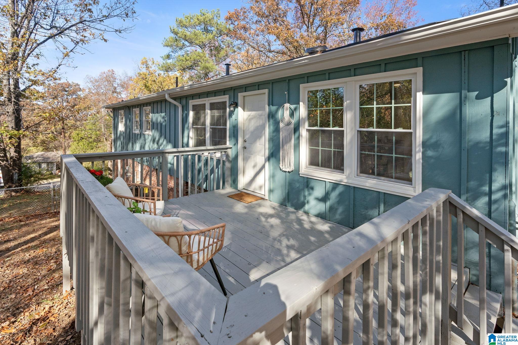 1433 WINOLA LANE
