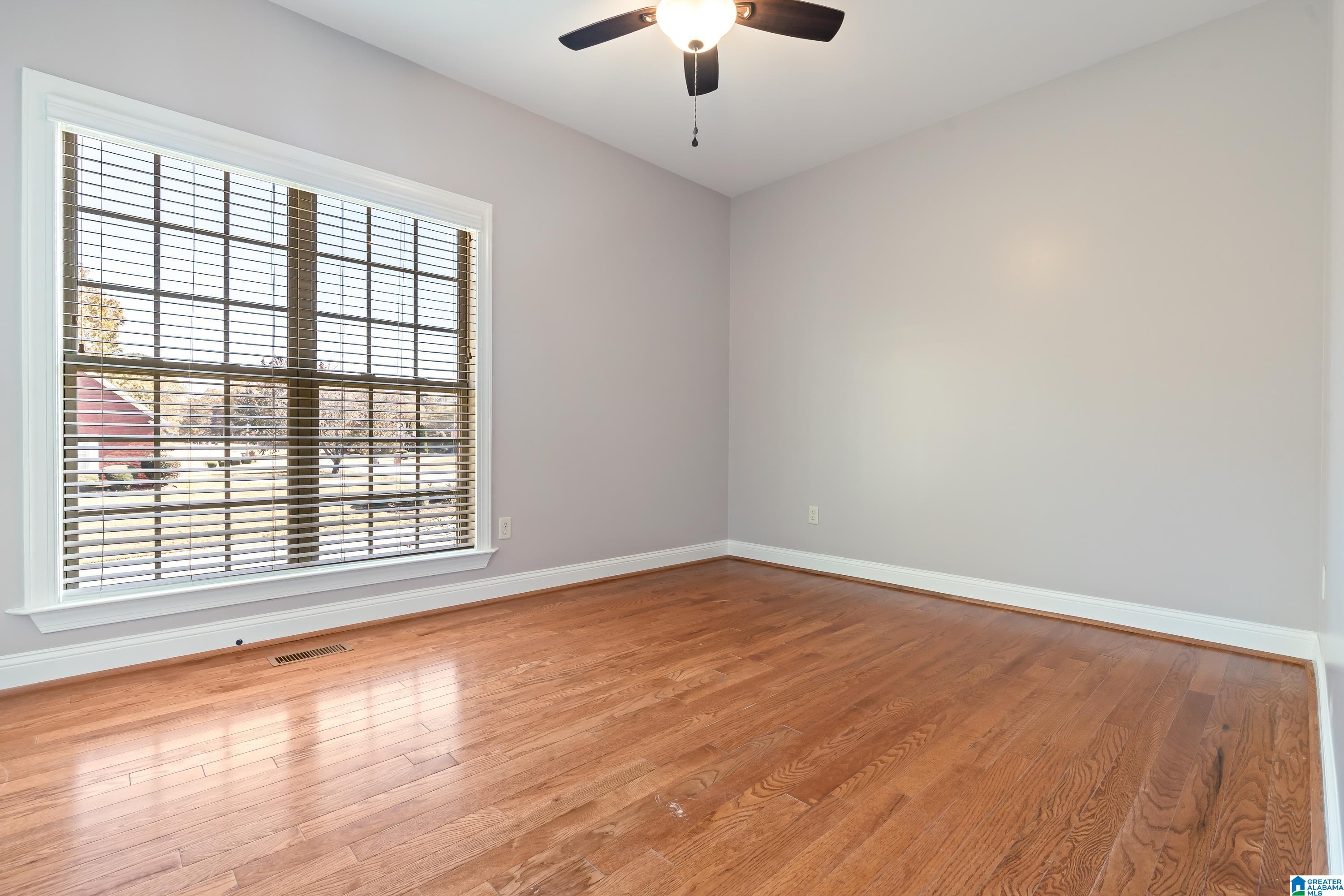 3433 LONE OAK LANE