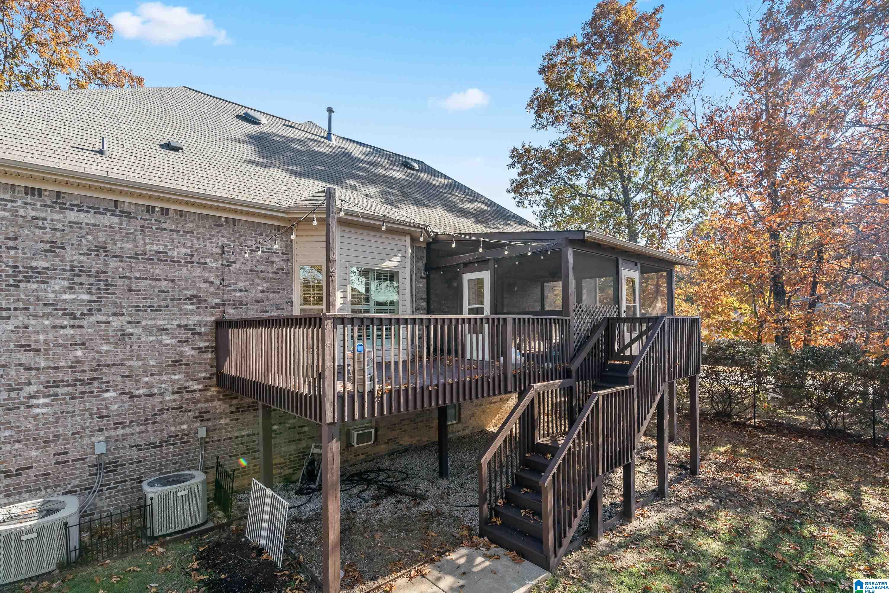 3433 LONE OAK LANE