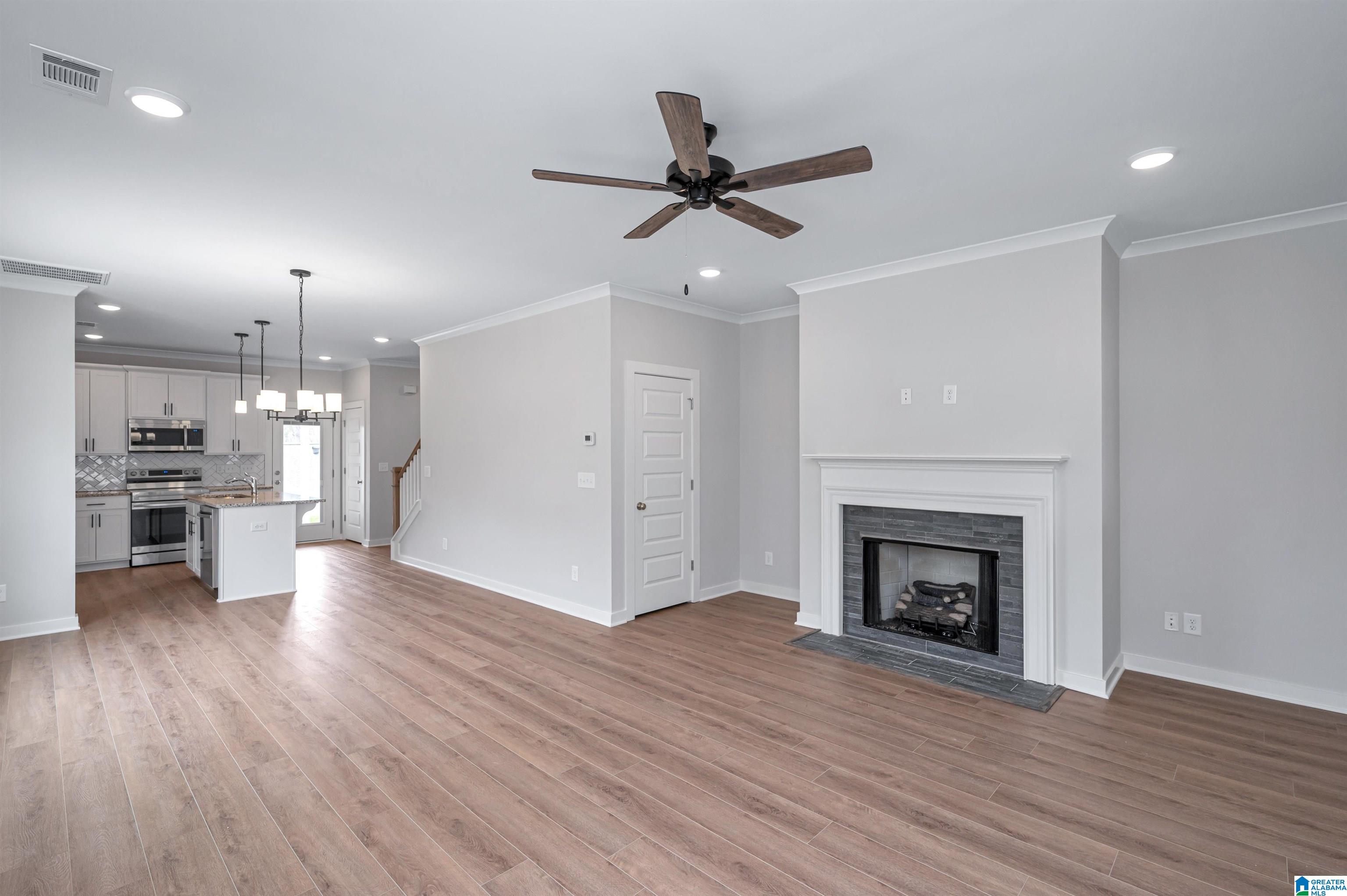 301 BARIMORE COURT