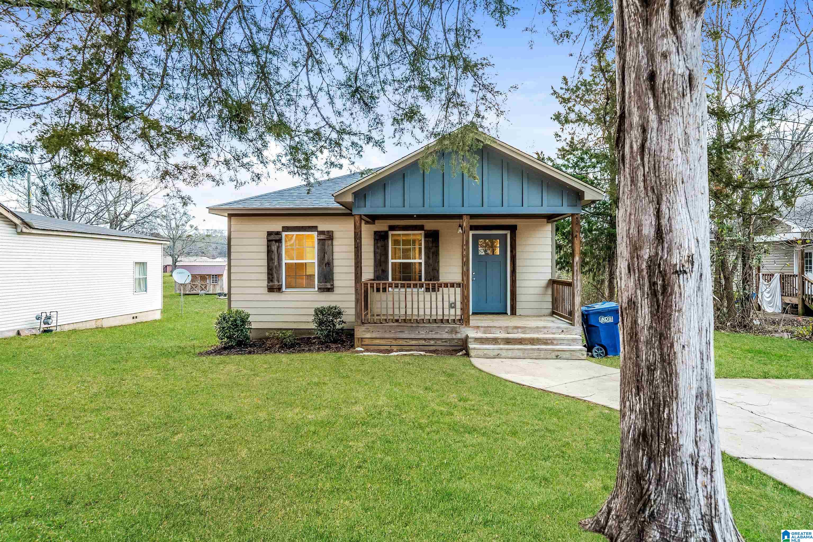 506 30TH STREET N