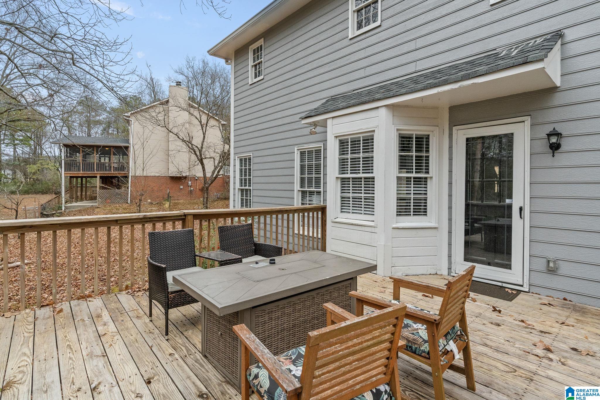 1402 BELMONT LANE