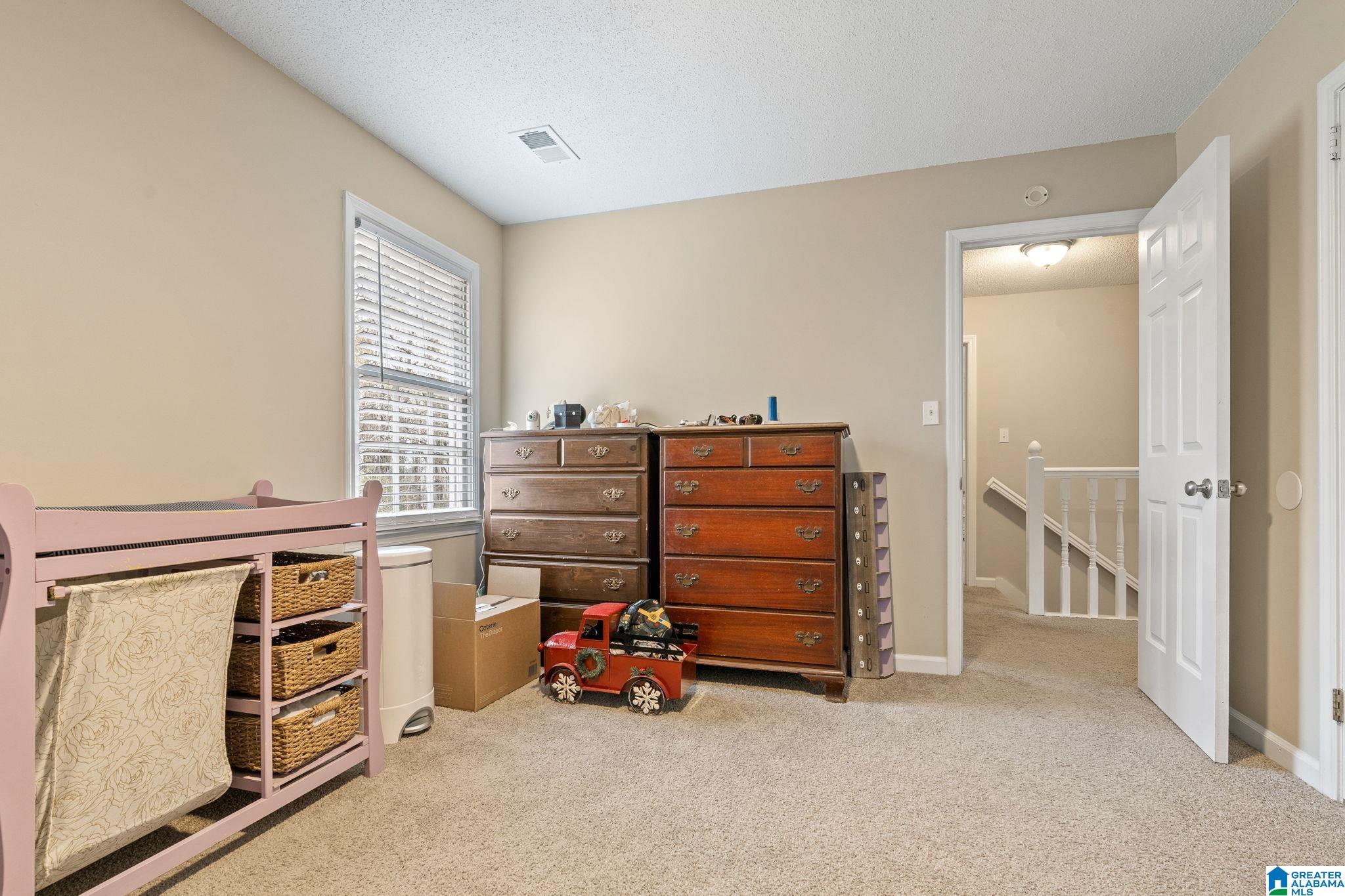 1402 BELMONT LANE