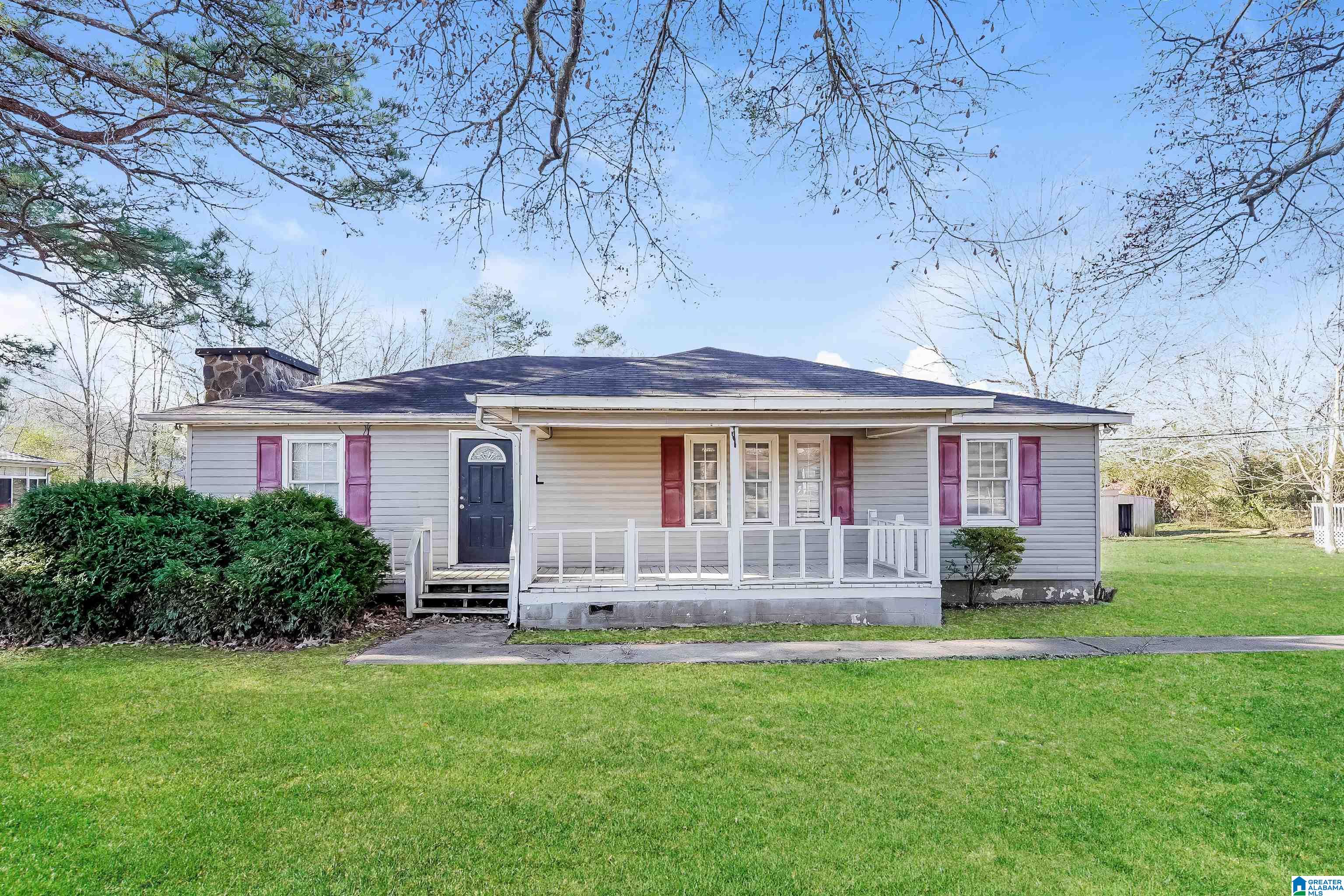 4905 ROBBINS DRIVE