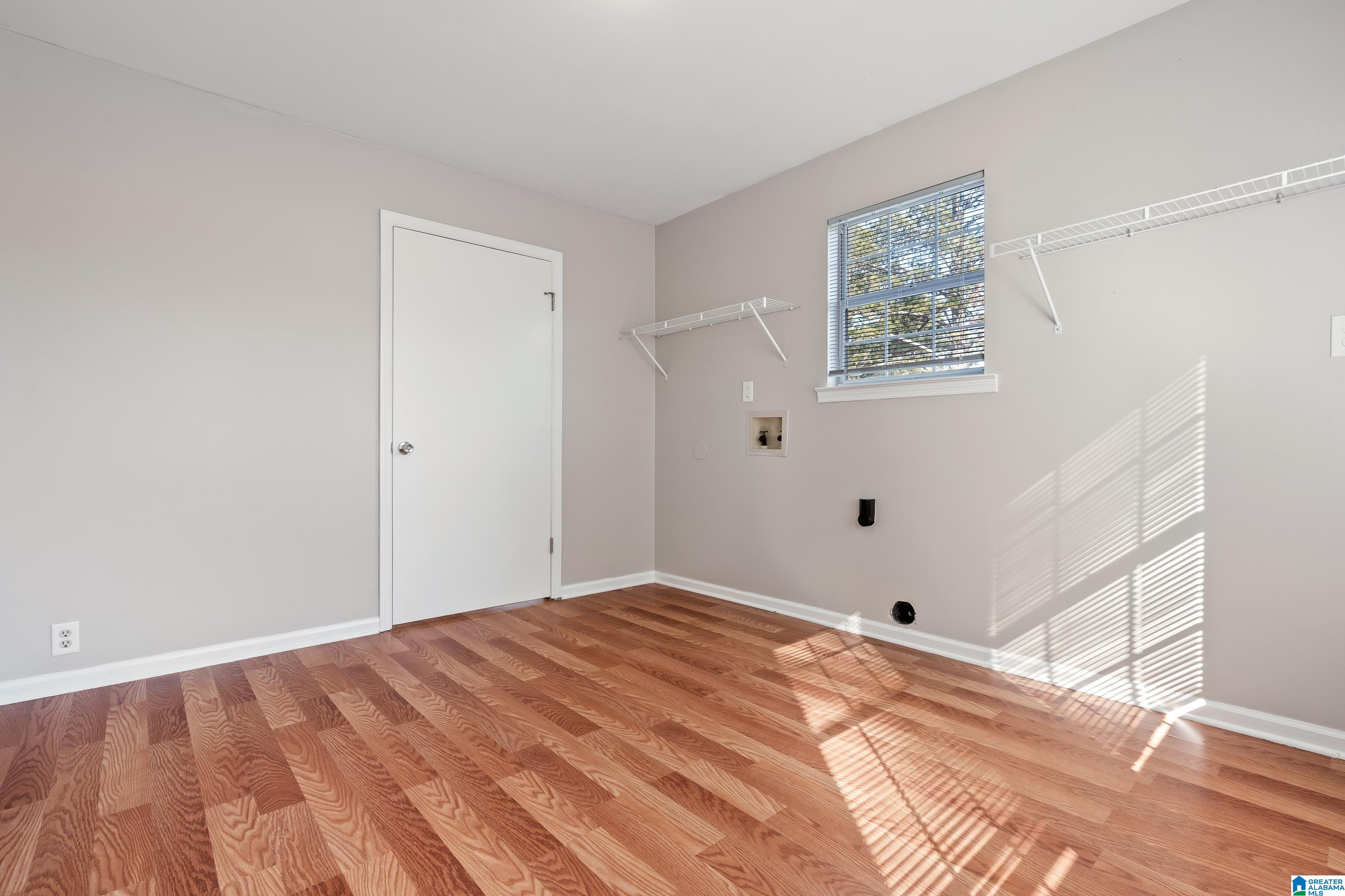 5709 VALLEYVIEW TRAIL