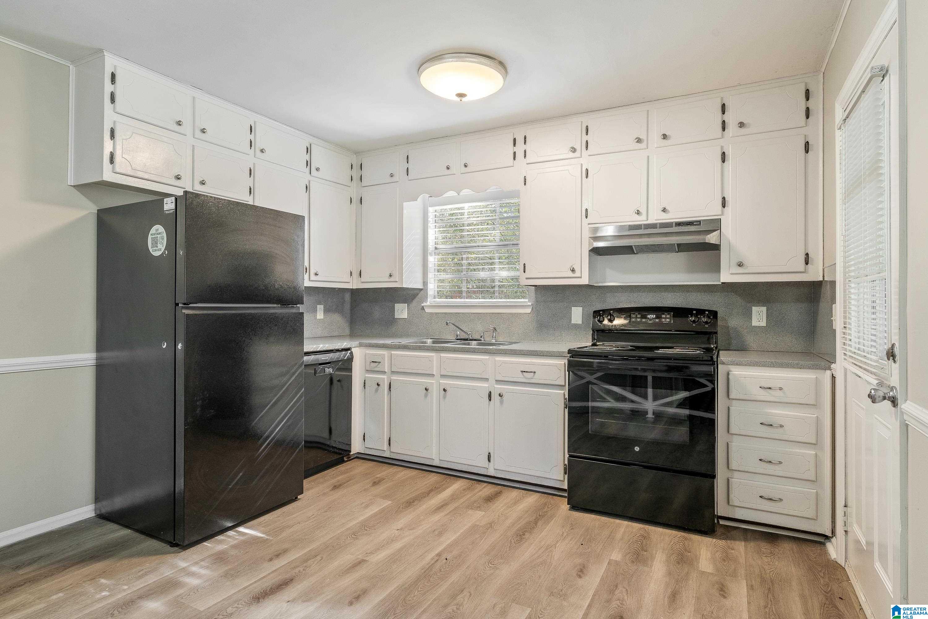 5439 FAUCETT ROAD