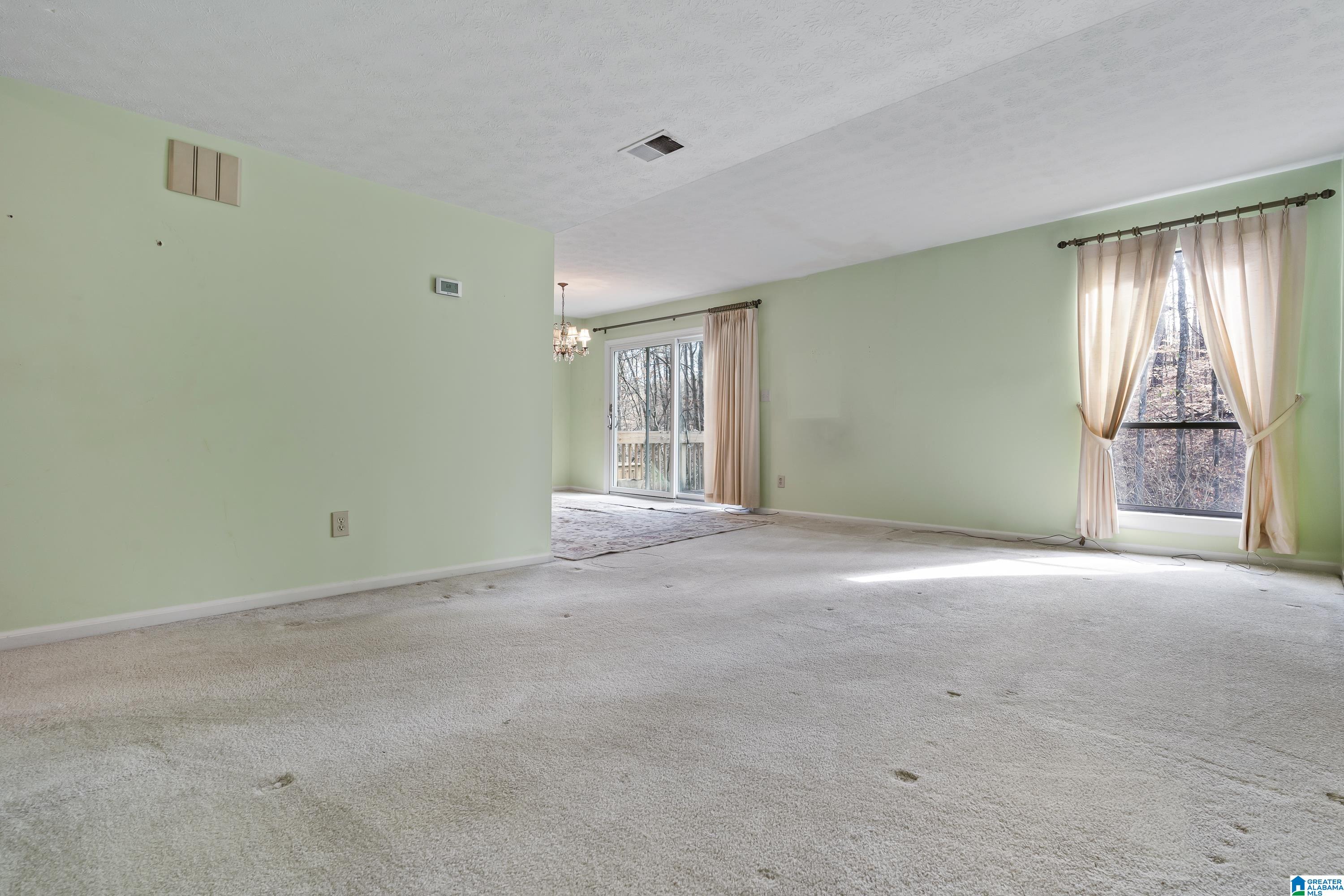 1045 IVY HILLS CIRCLE 1045