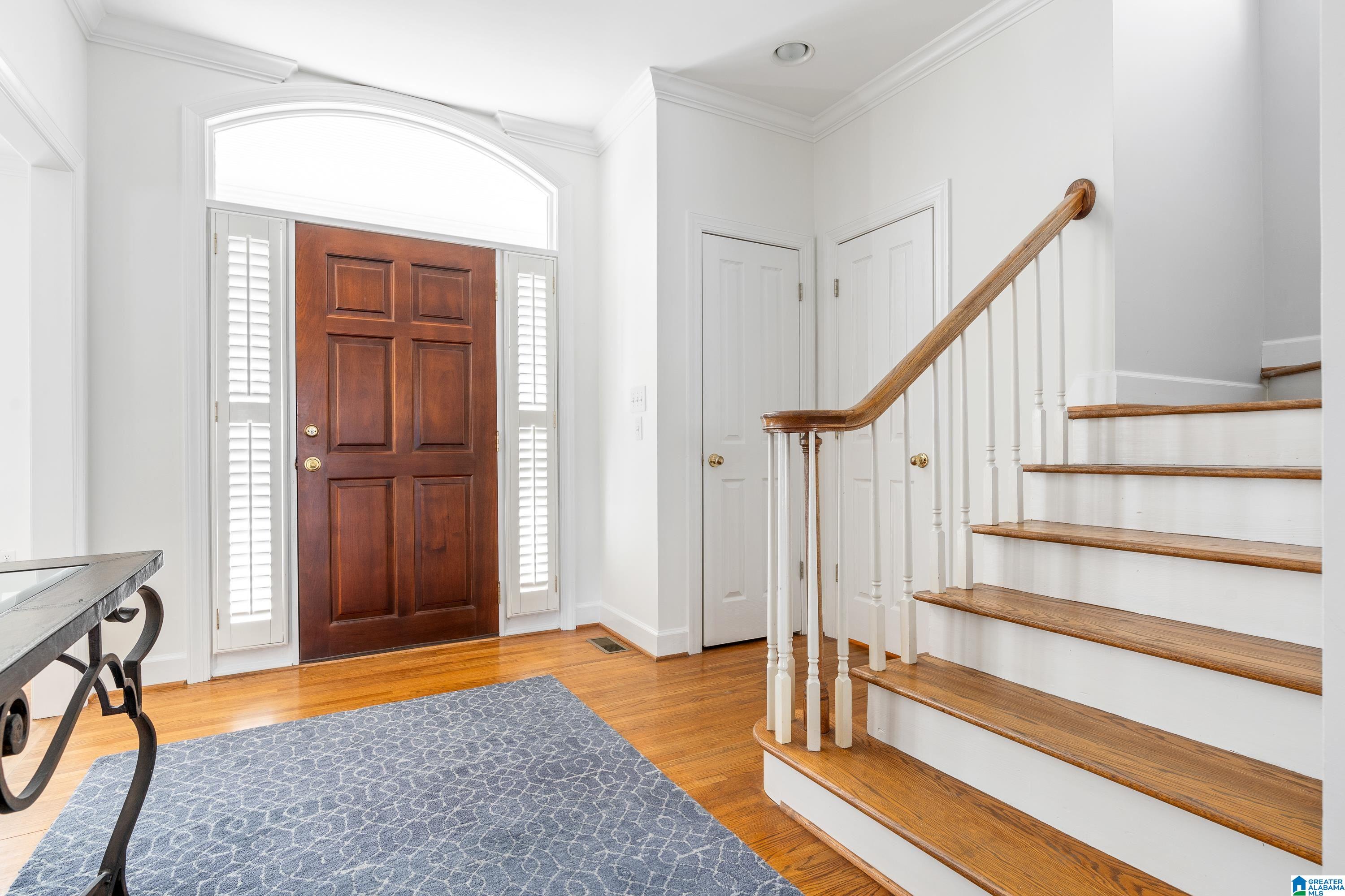 300 CAHABA FALLS LANE