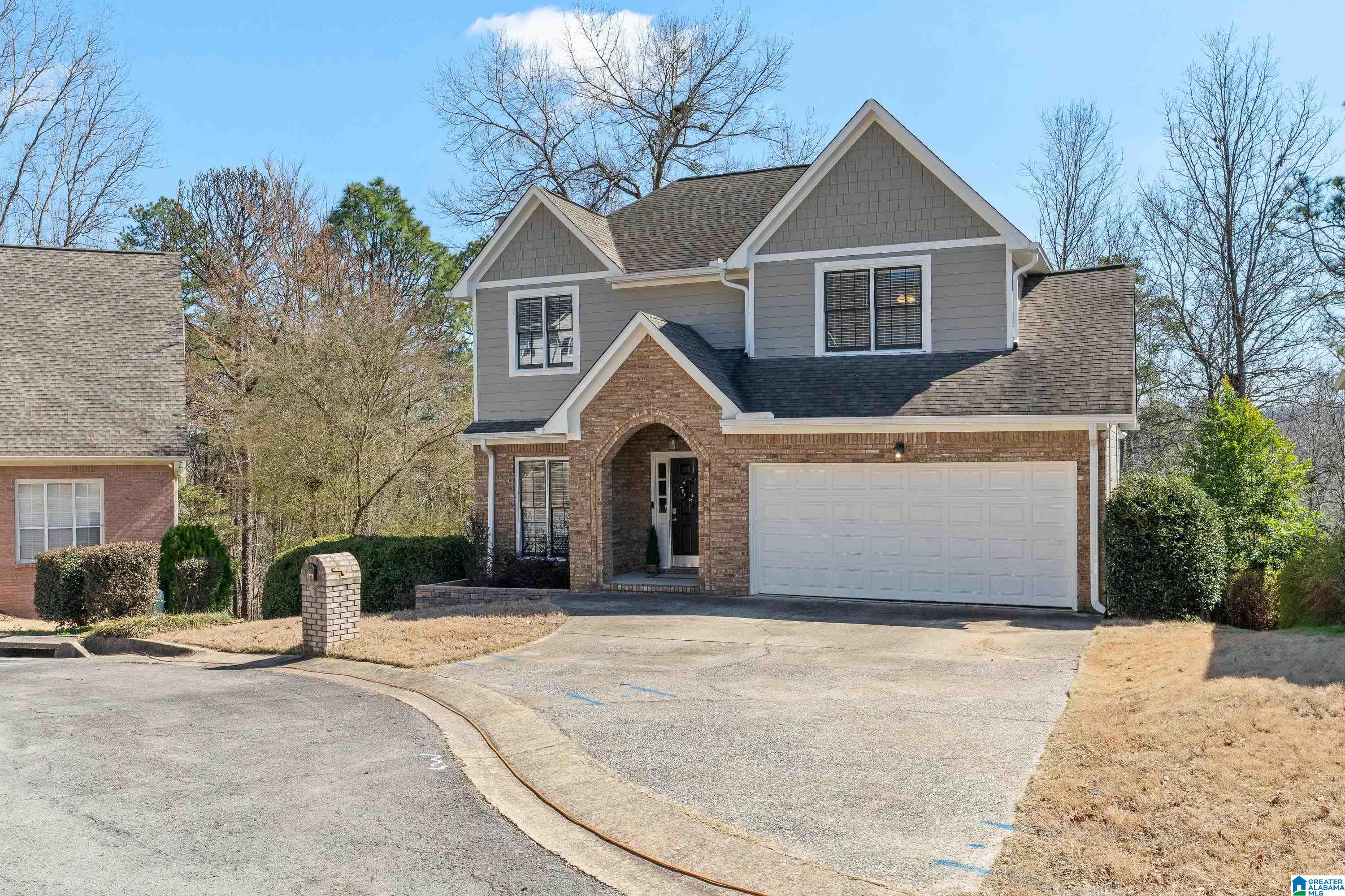2274 RICHMOND CIRCLE