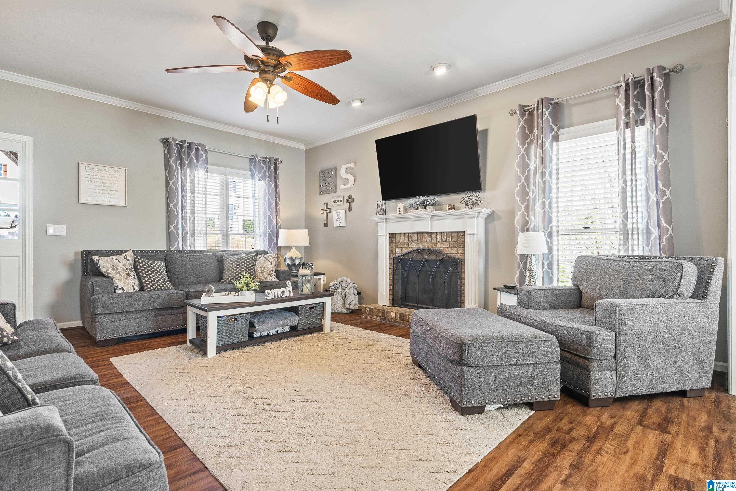 2274 RICHMOND CIRCLE
