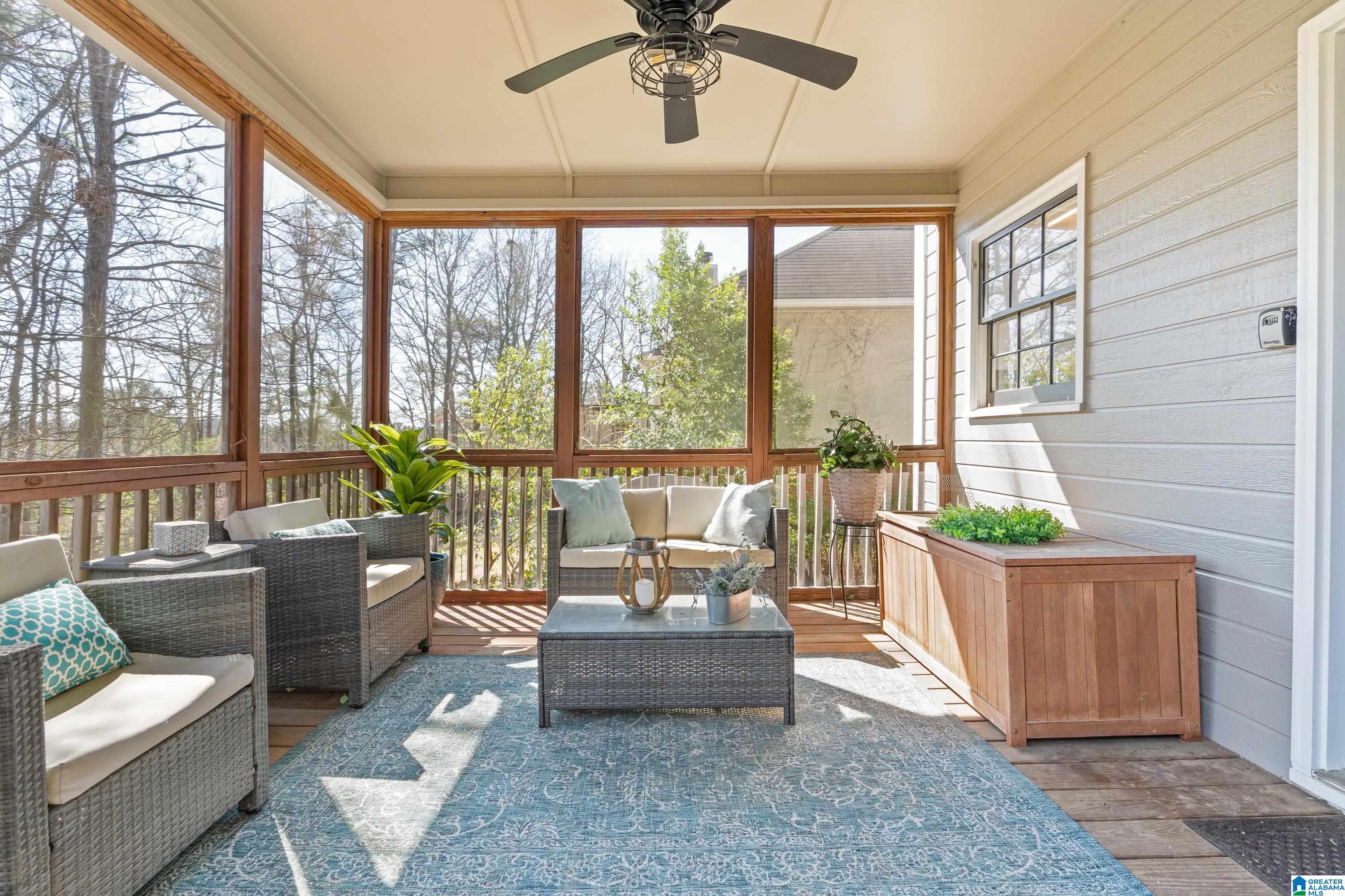 2274 RICHMOND CIRCLE