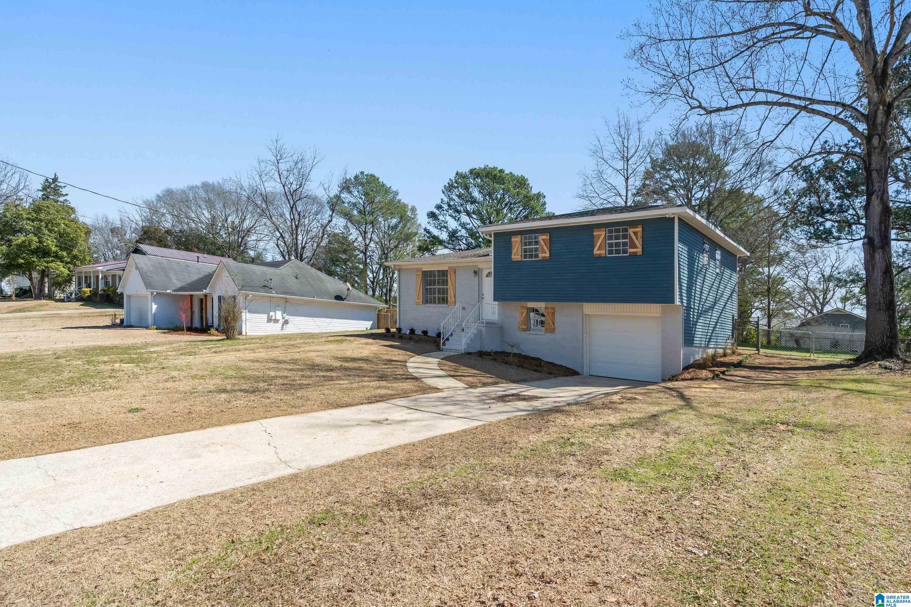 513 OVERHILL DRIVE
