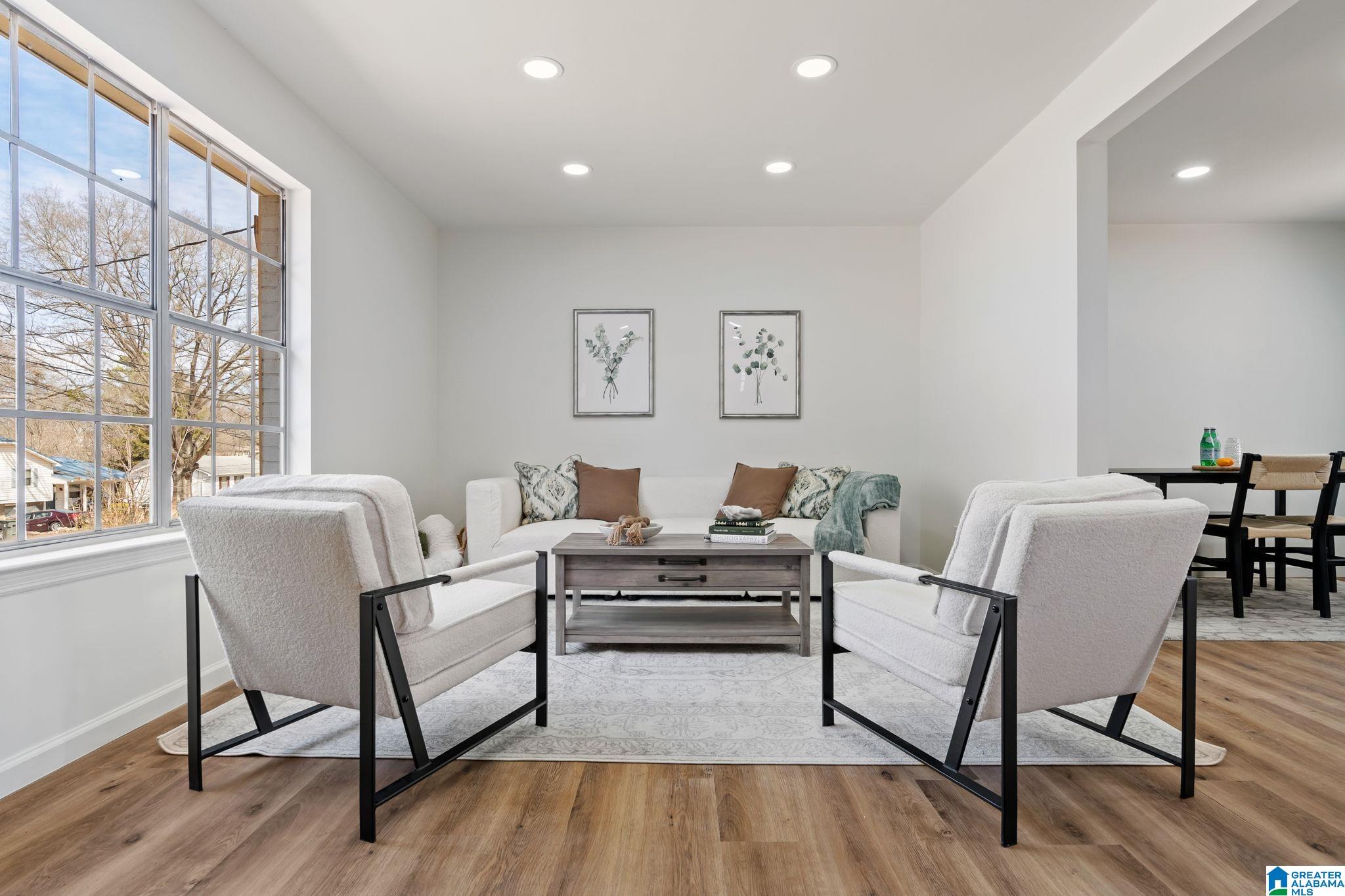 513 OVERHILL DRIVE