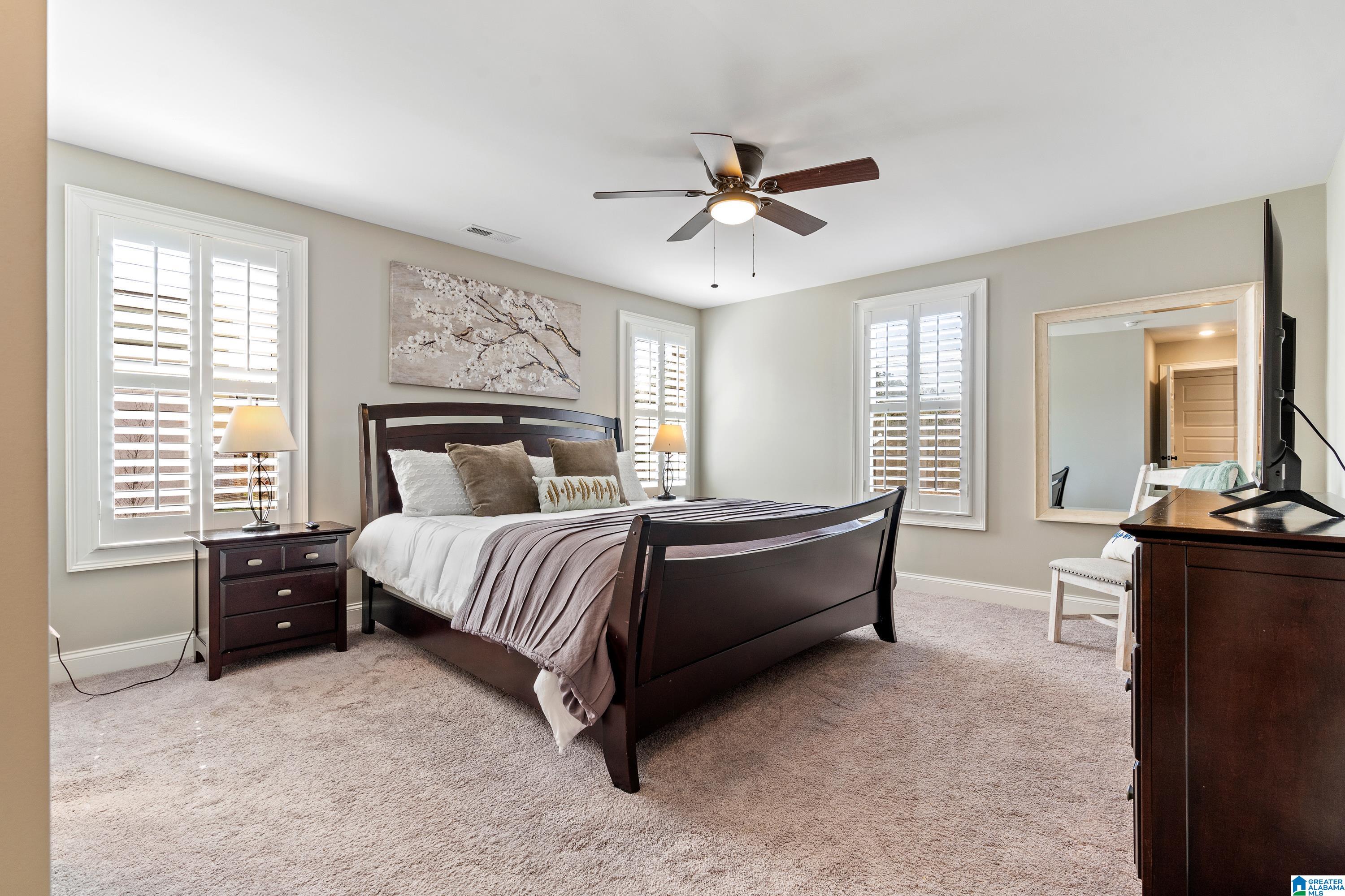 2049 HIGHLAND GATE WAY