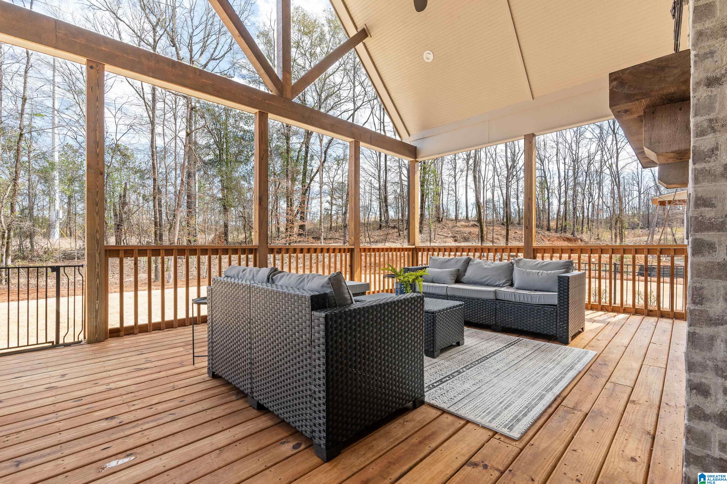 2049 HIGHLAND GATE WAY