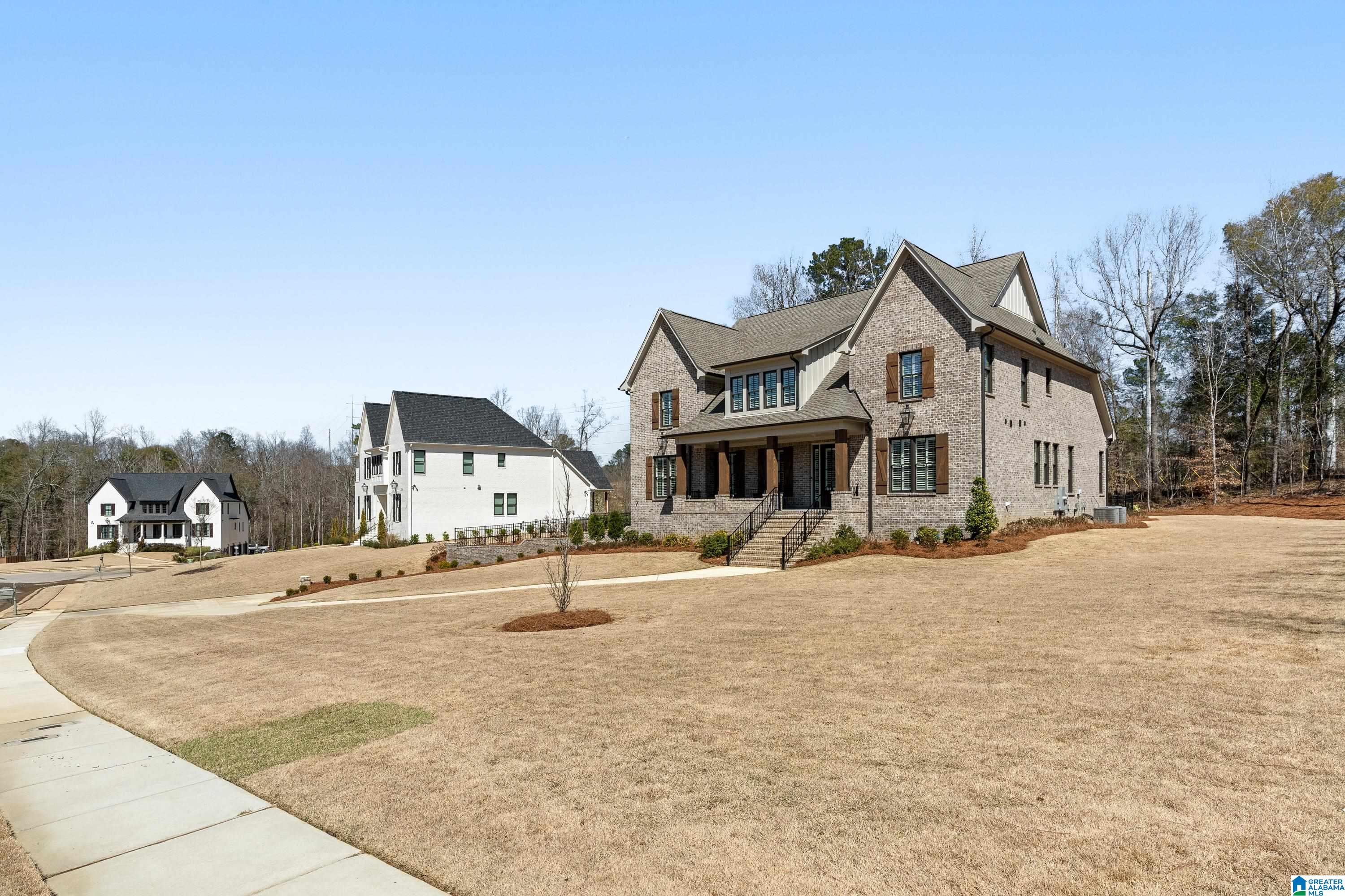 2049 HIGHLAND GATE WAY