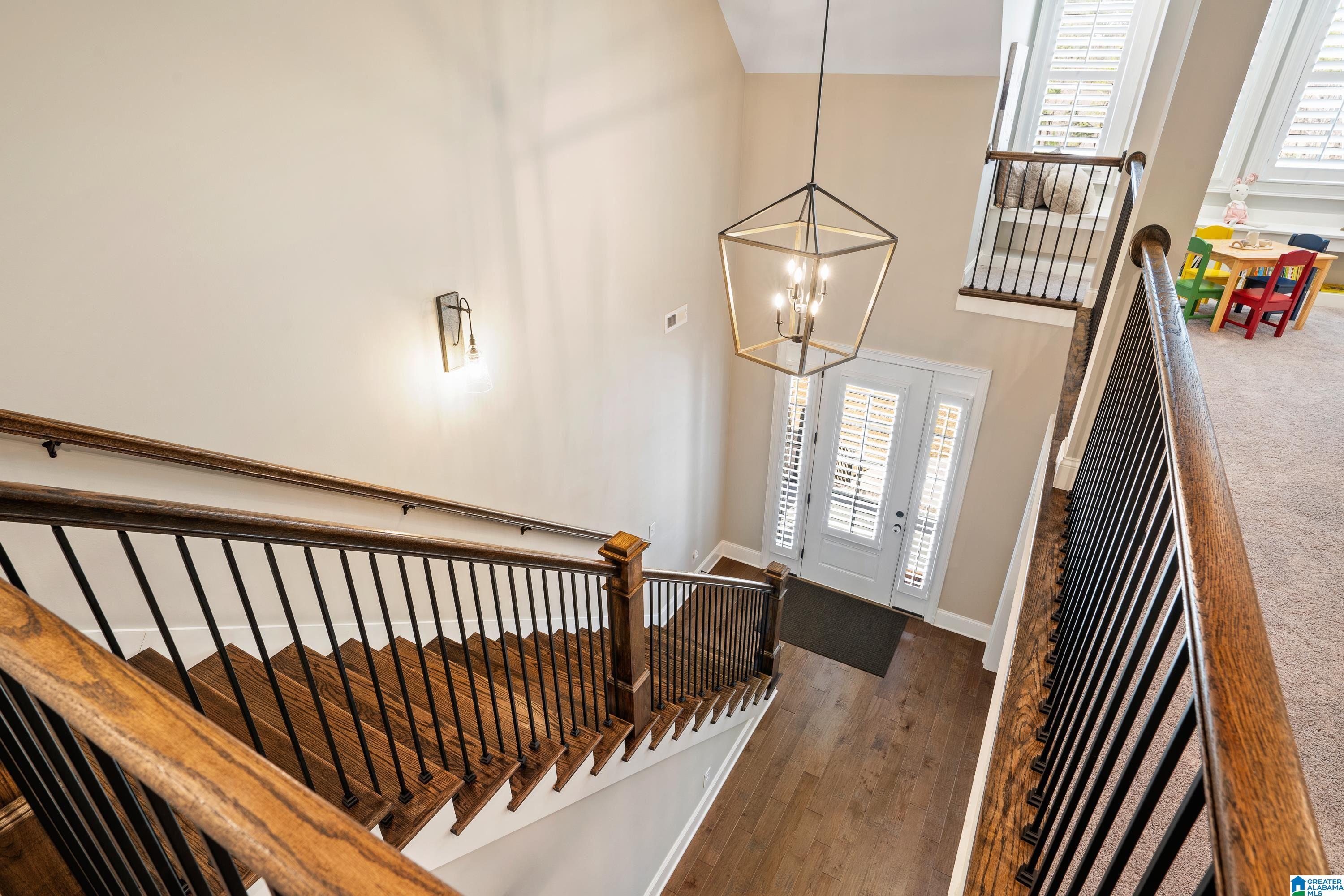 2049 HIGHLAND GATE WAY