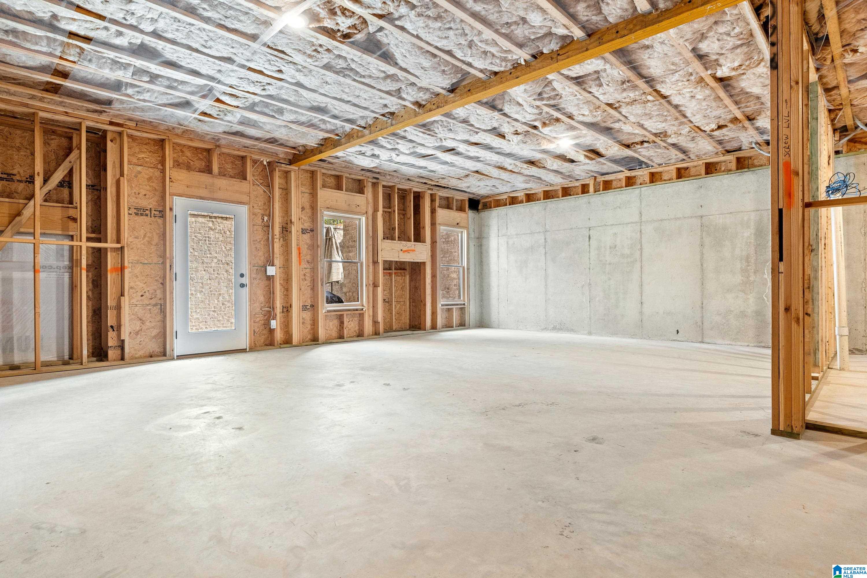 2049 HIGHLAND GATE WAY