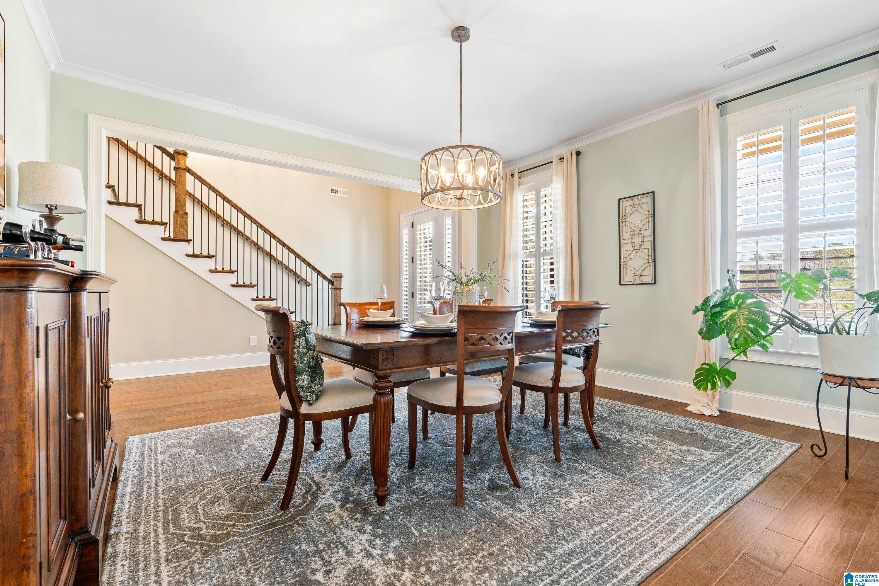 2049 HIGHLAND GATE WAY