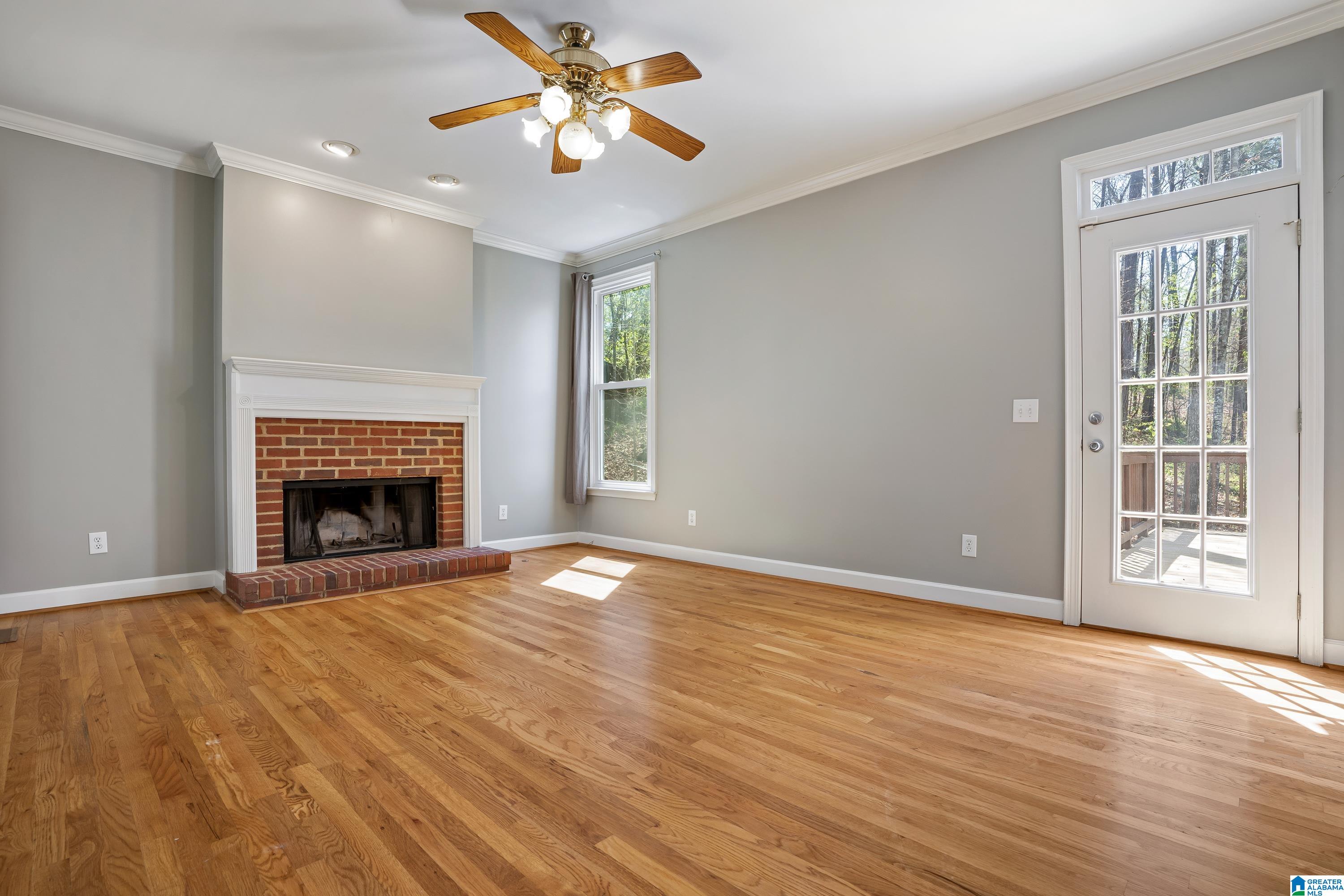 1920 STRAWBERRY LANE