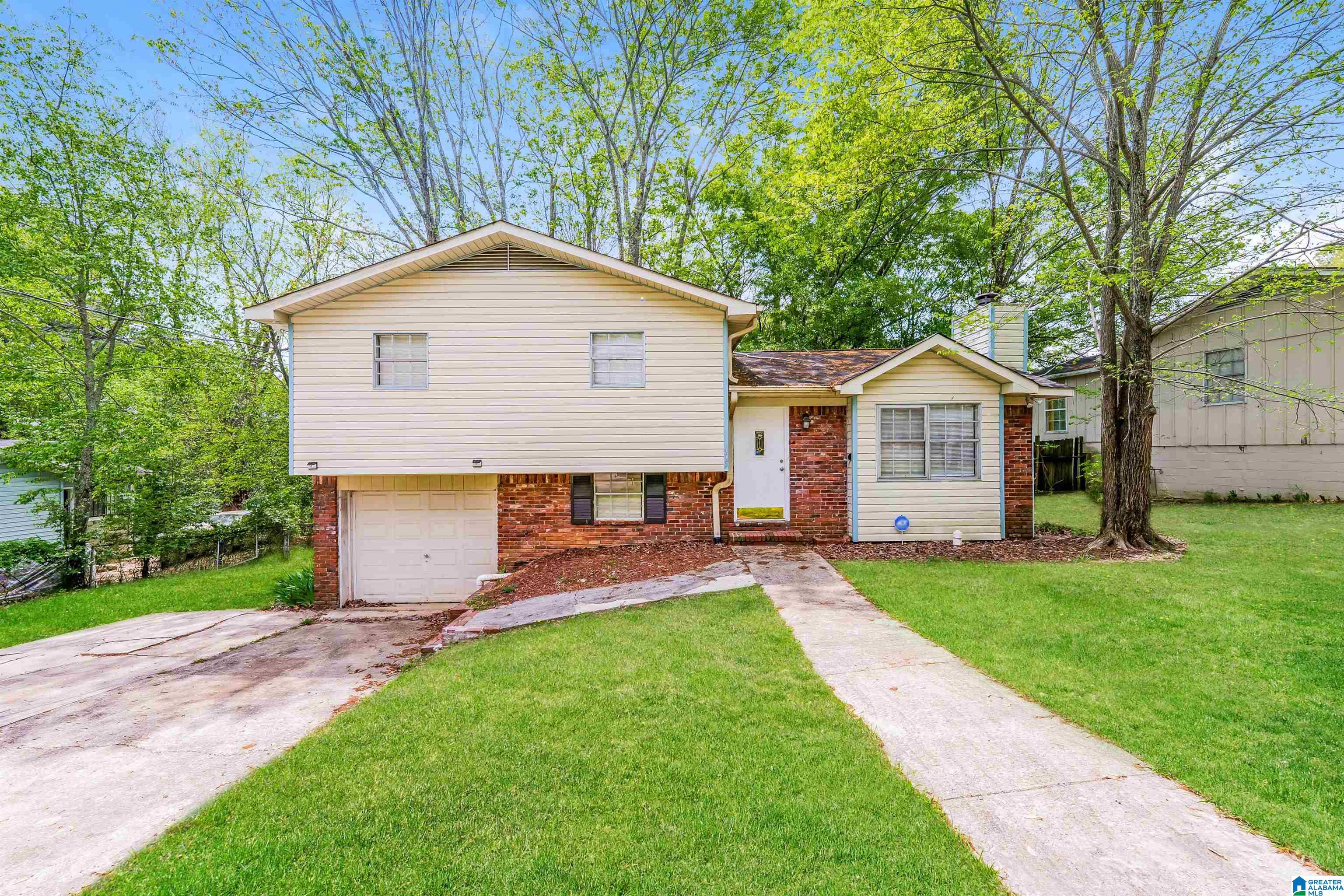 405 20TH COURT NE