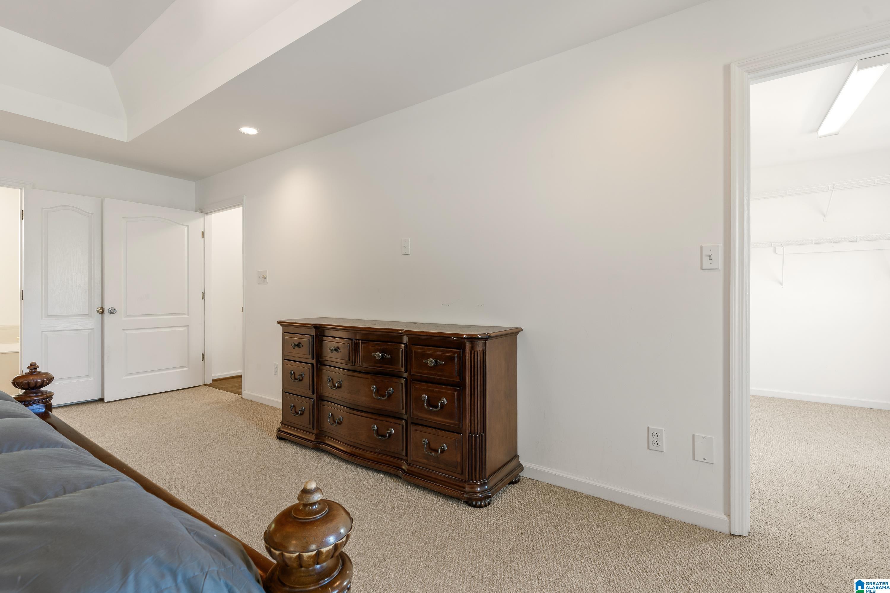 4504 LITTLE RIDGE DRIVE