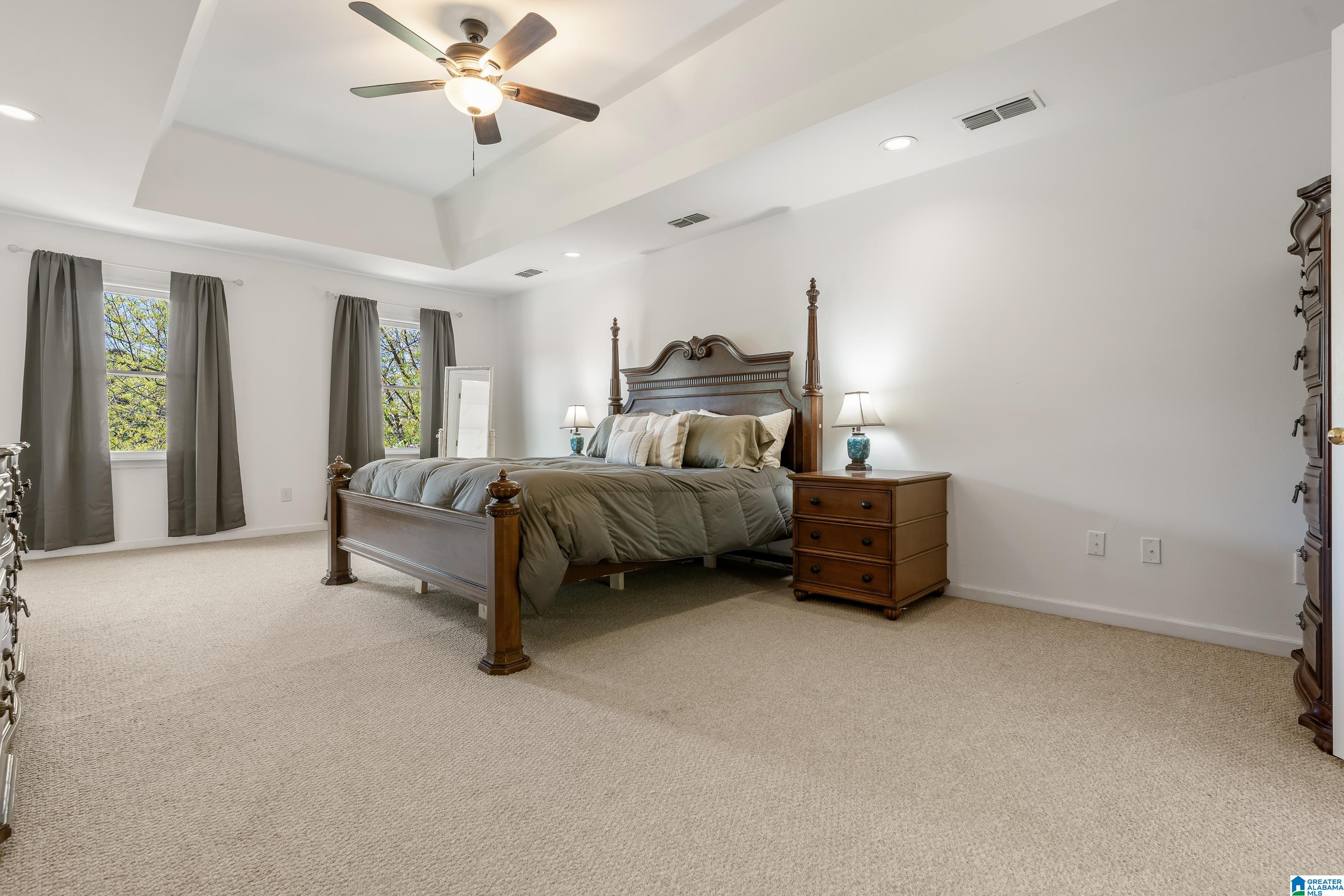 4504 LITTLE RIDGE DRIVE