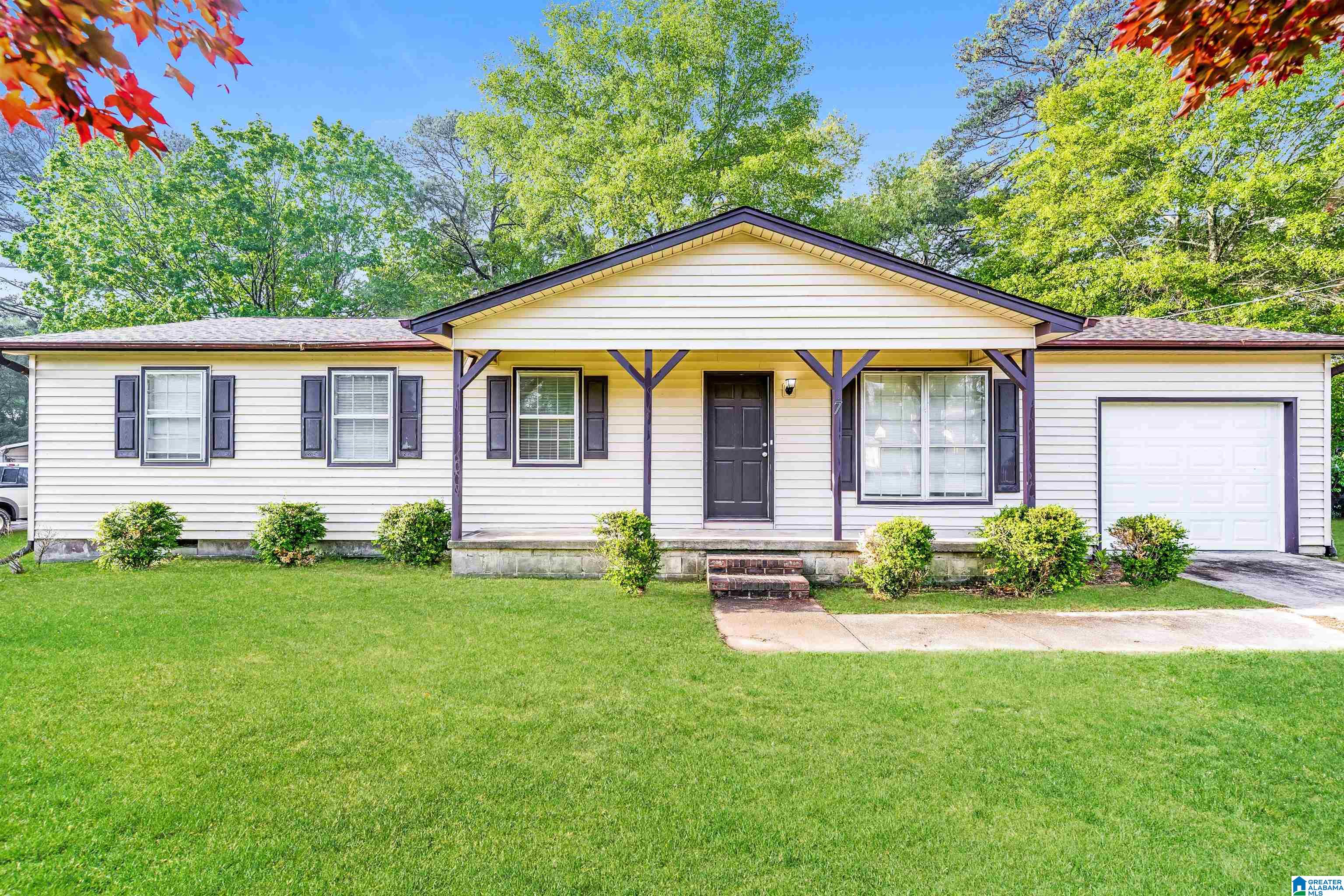 7 OAKDALE DRIVE