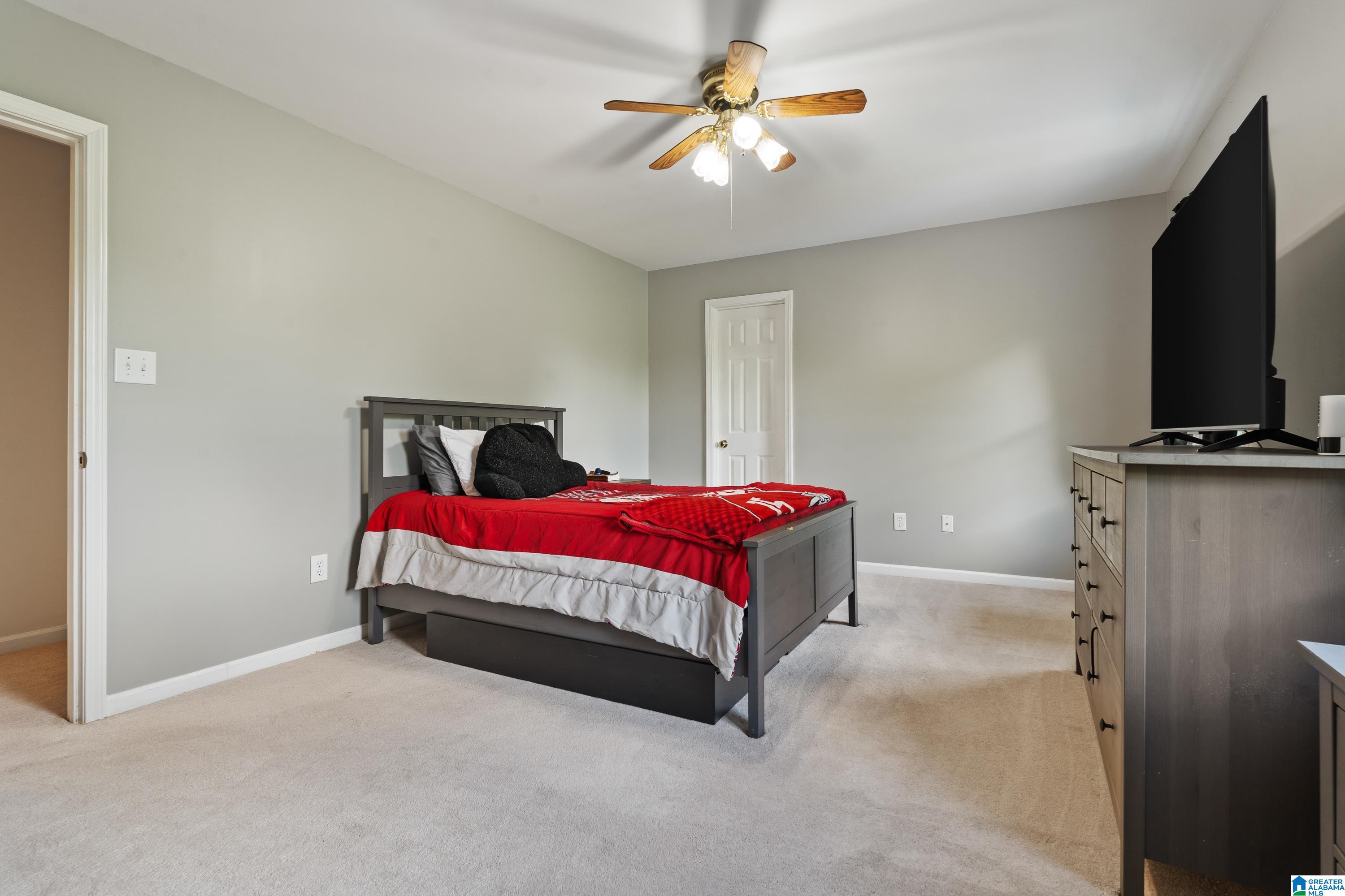 3671 WHITE ROAD