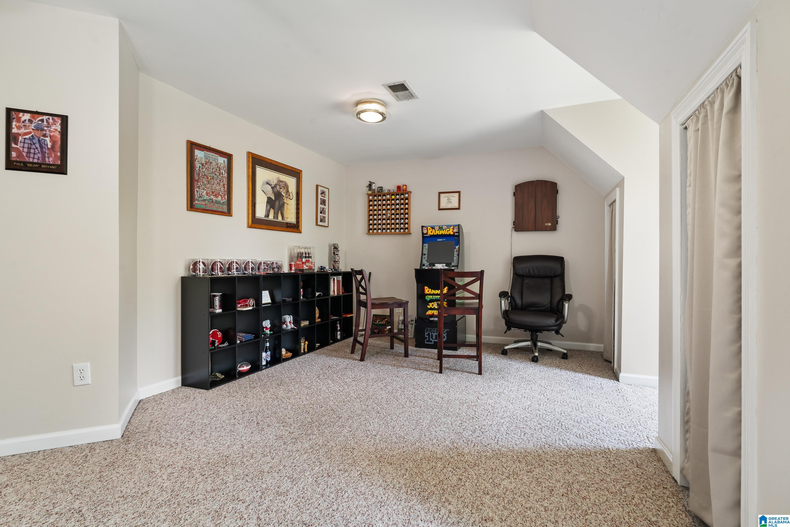 3671 WHITE ROAD