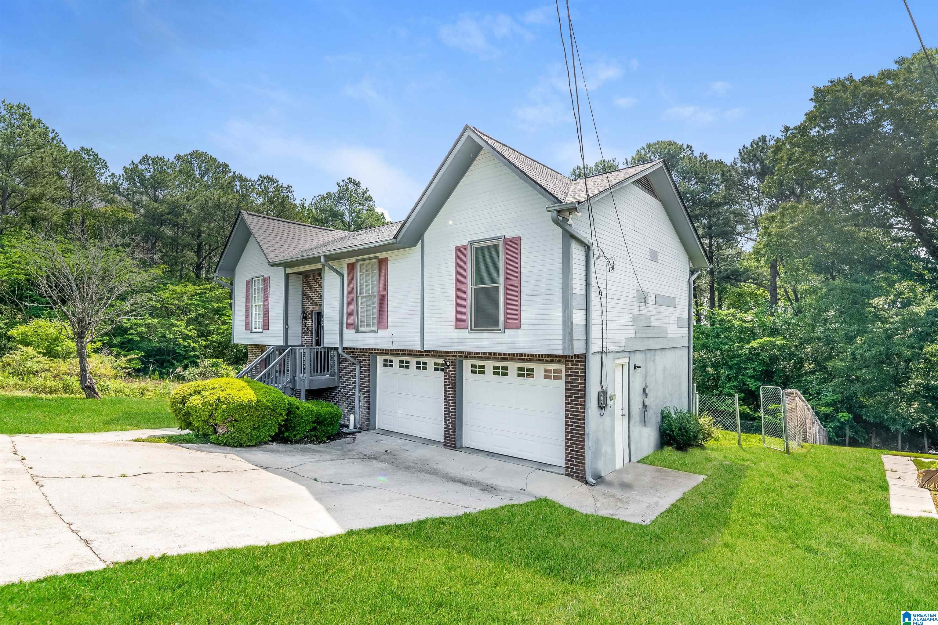 1981 HUNTINGTON LANE