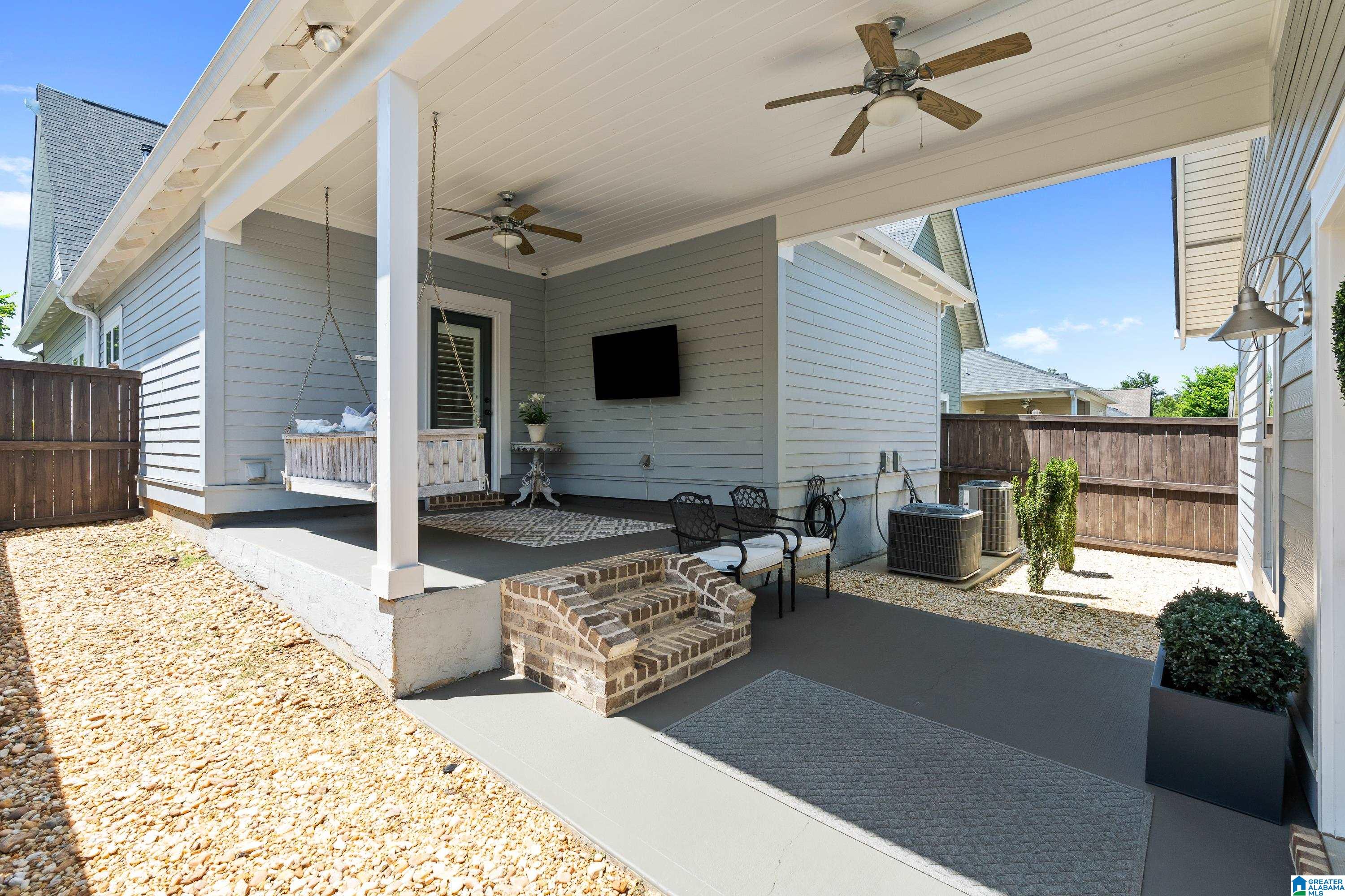 1445 SAWYER PASS