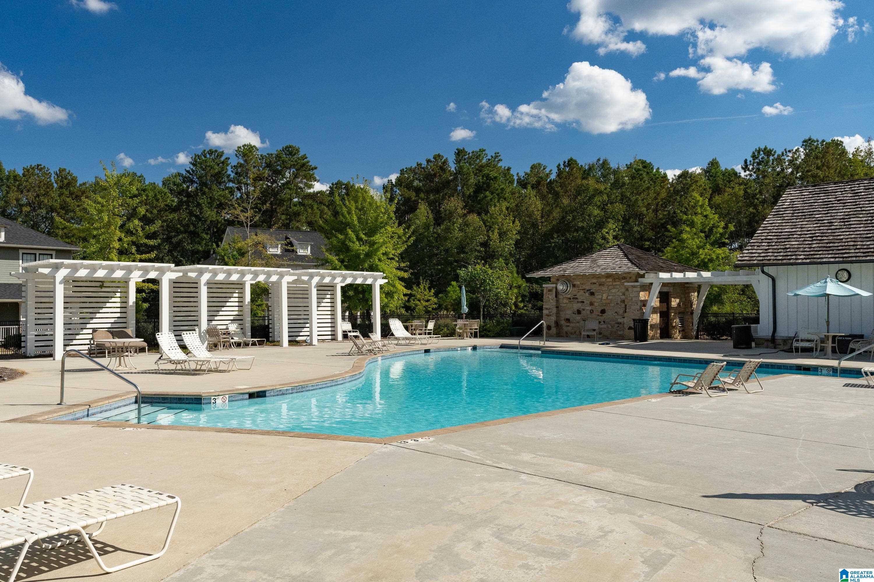1445 SAWYER PASS