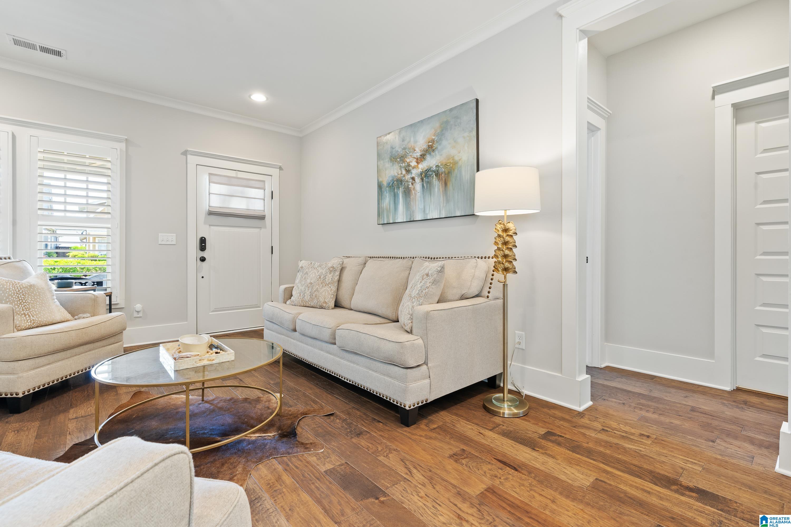 1445 SAWYER PASS