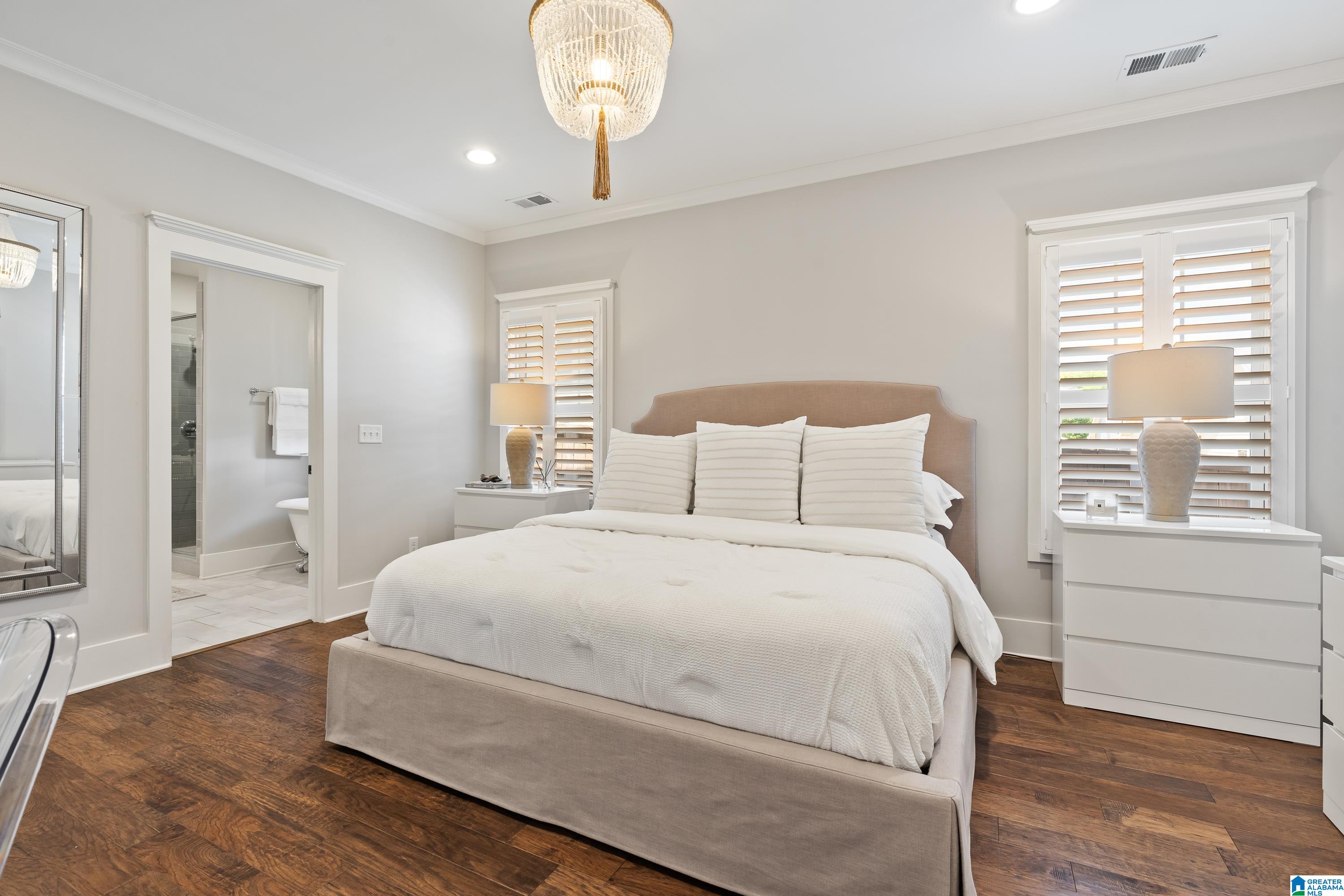 1445 SAWYER PASS