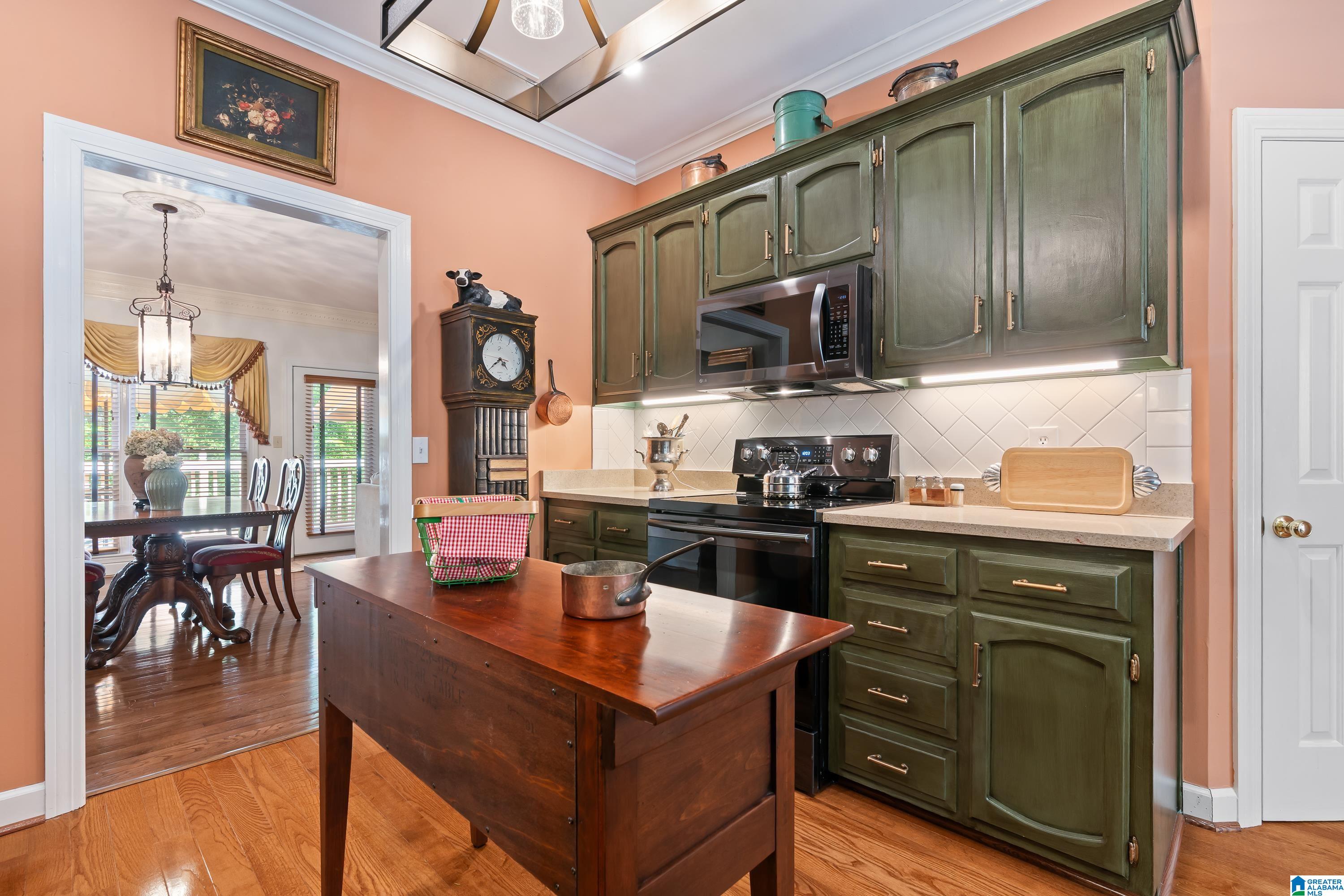 3141 CHESTNUT OAKS DRIVE