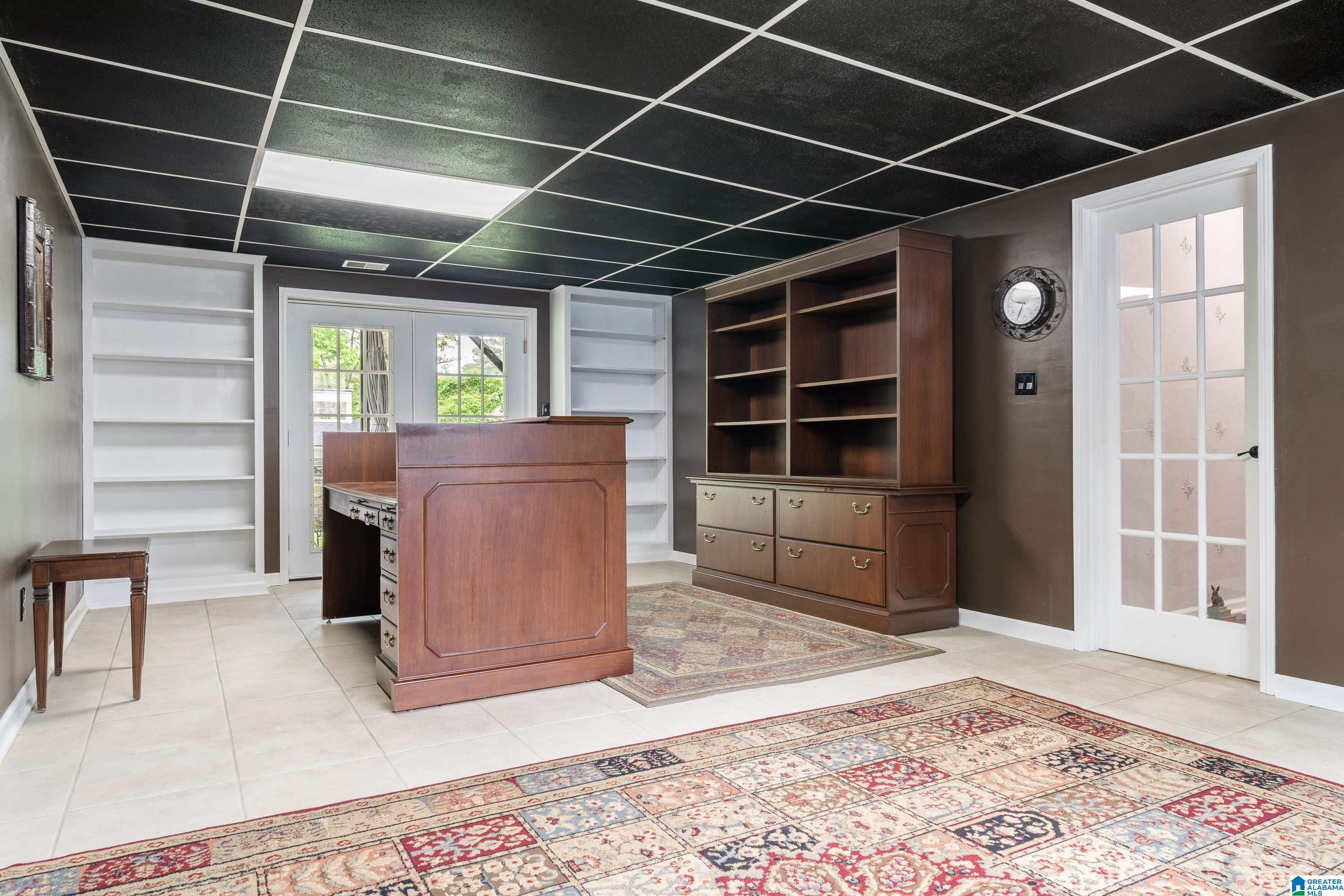 860 TORREY PINES CIRCLE