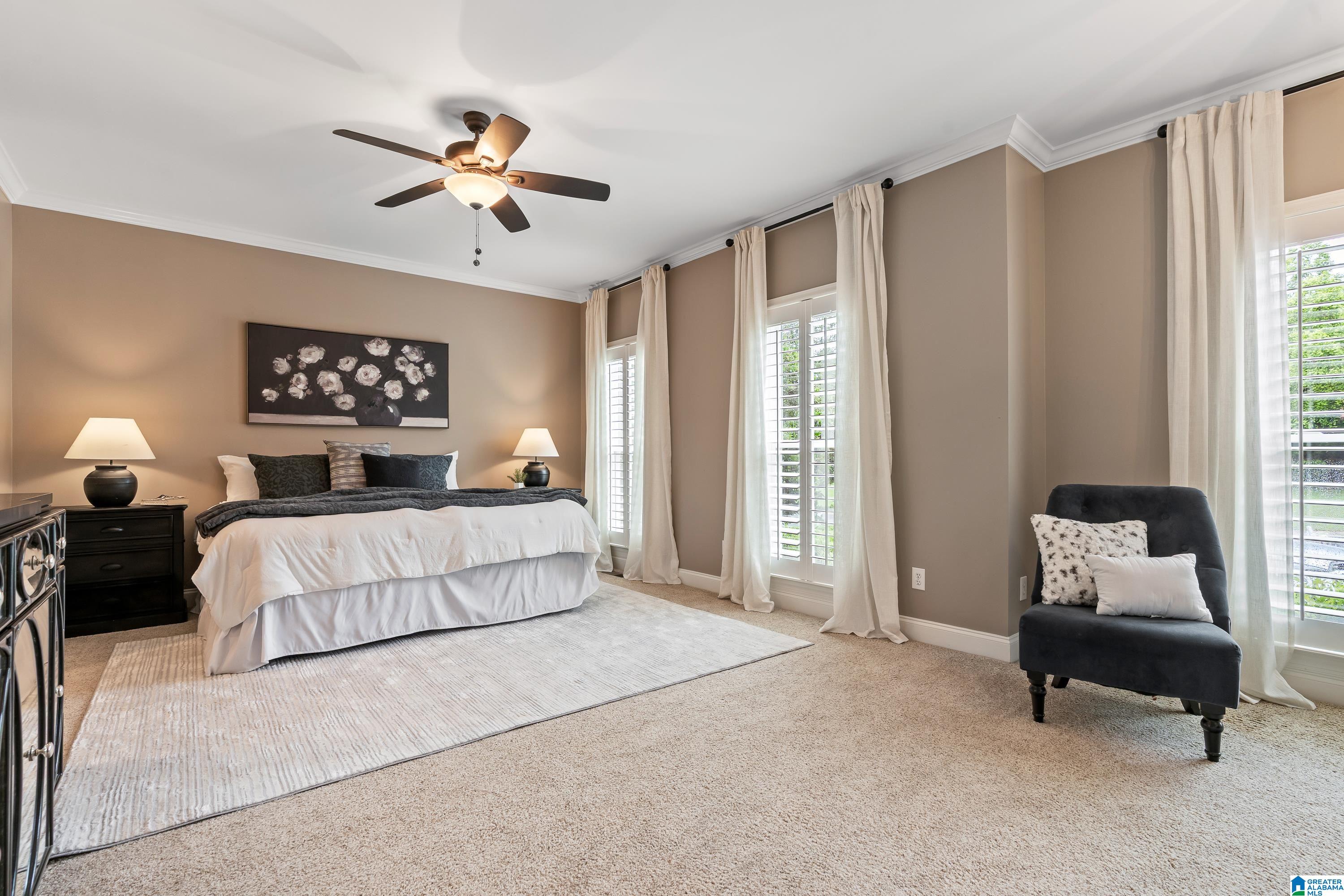 5265 LAKE CREST CIRCLE