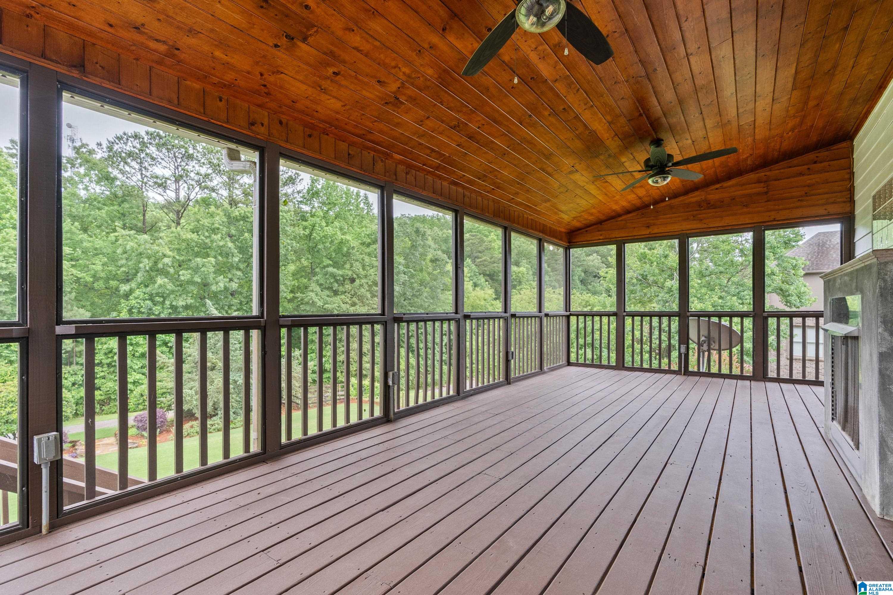 5265 LAKE CREST CIRCLE