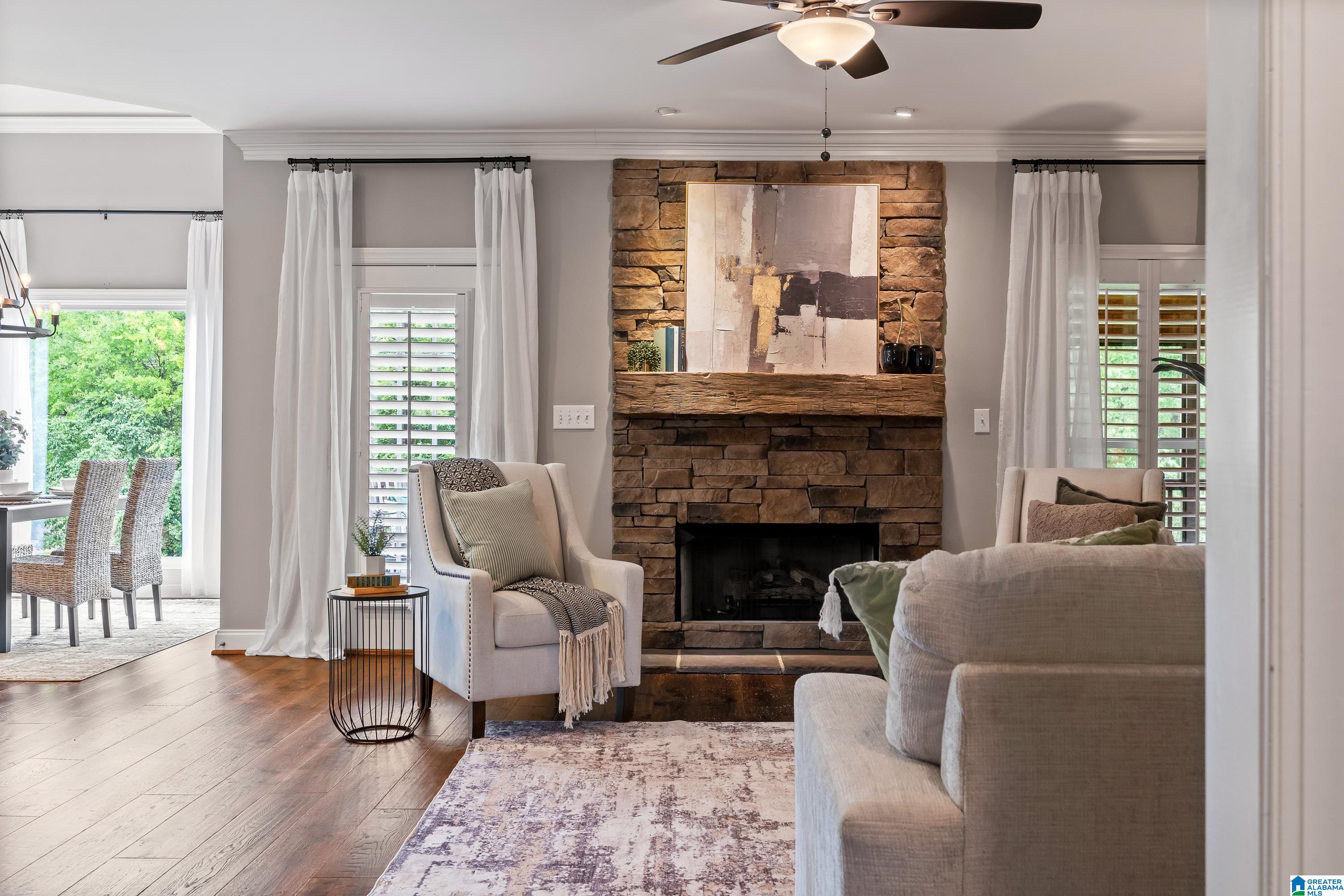 5265 LAKE CREST CIRCLE