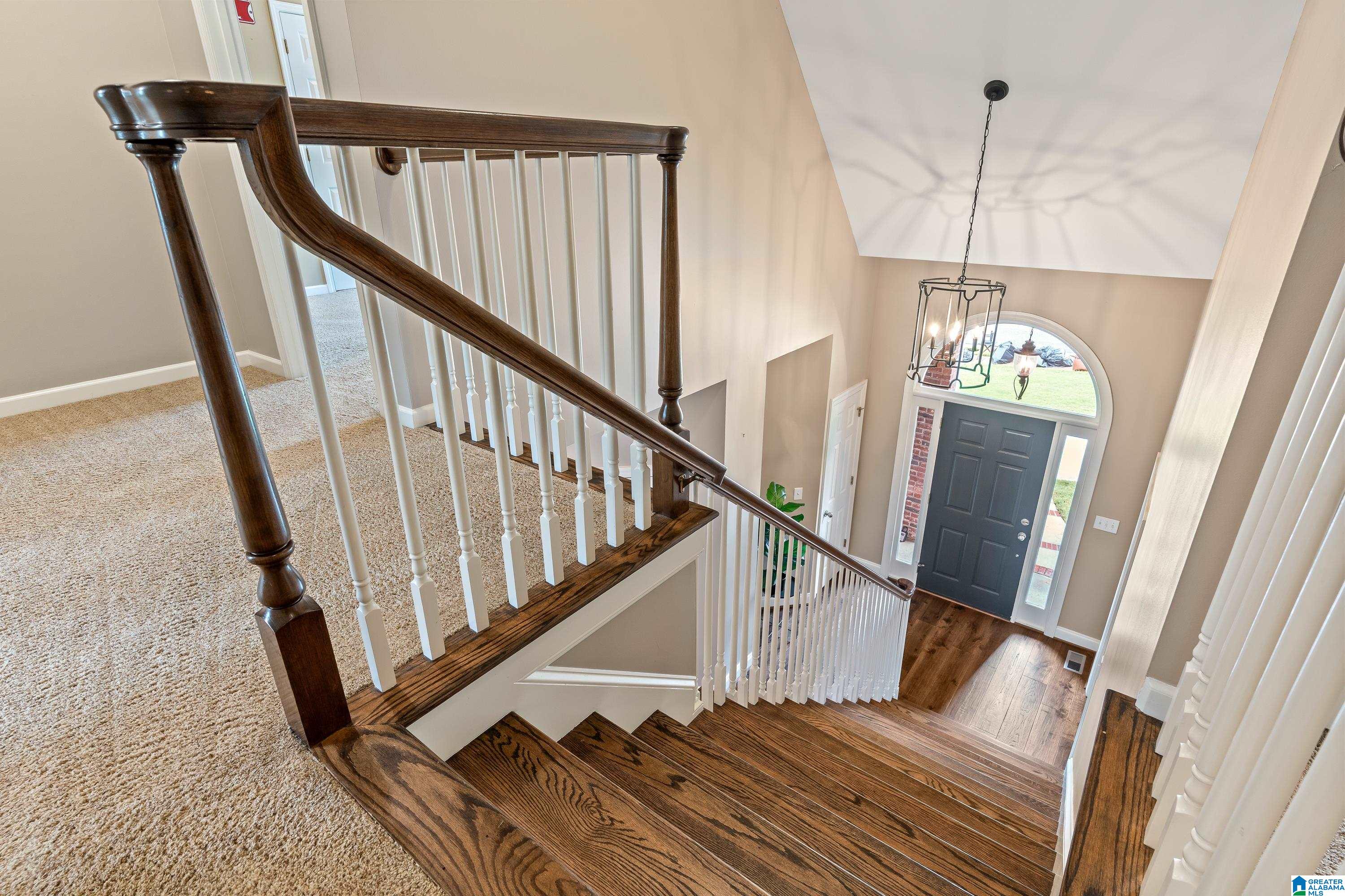 5265 LAKE CREST CIRCLE