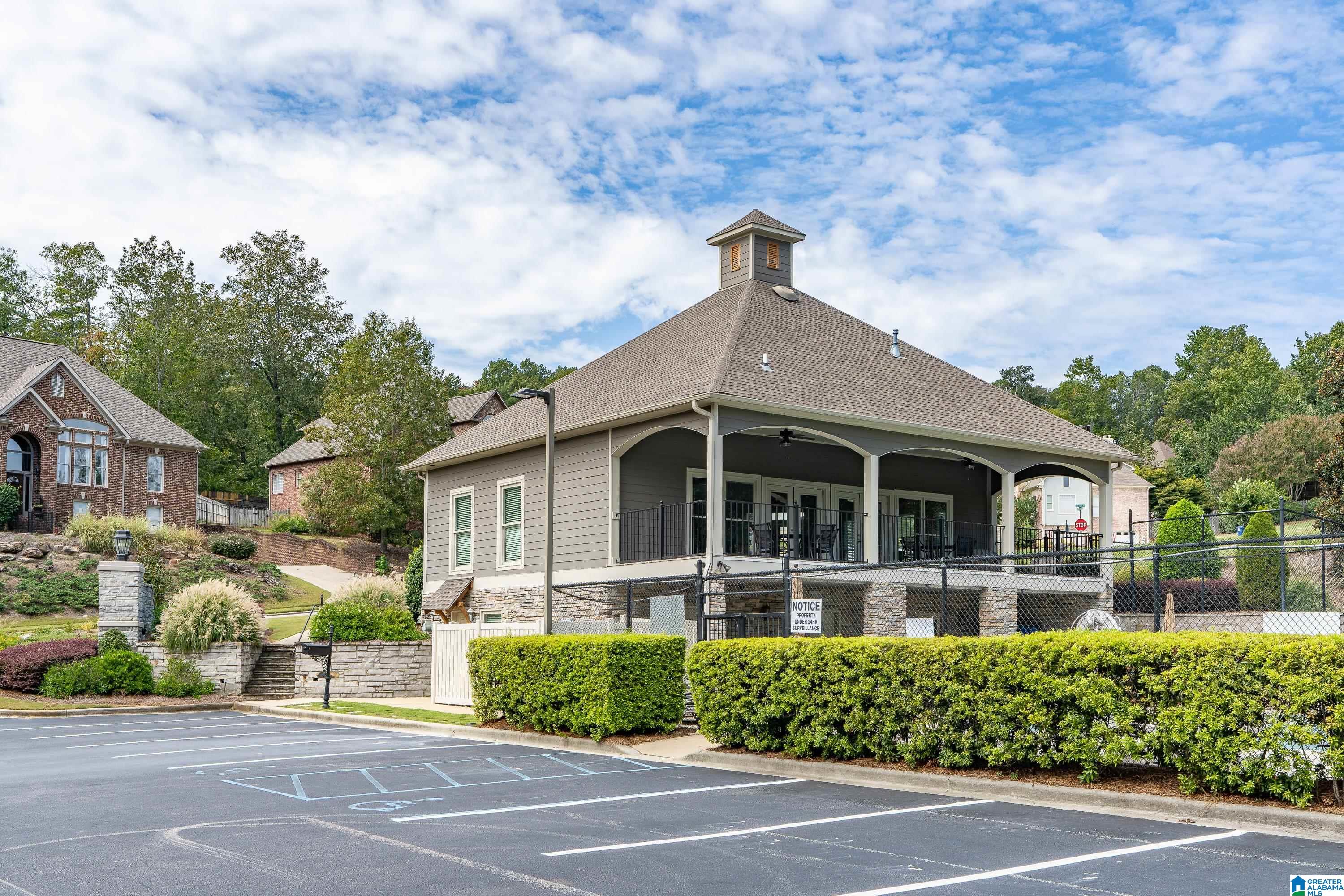 5265 LAKE CREST CIRCLE