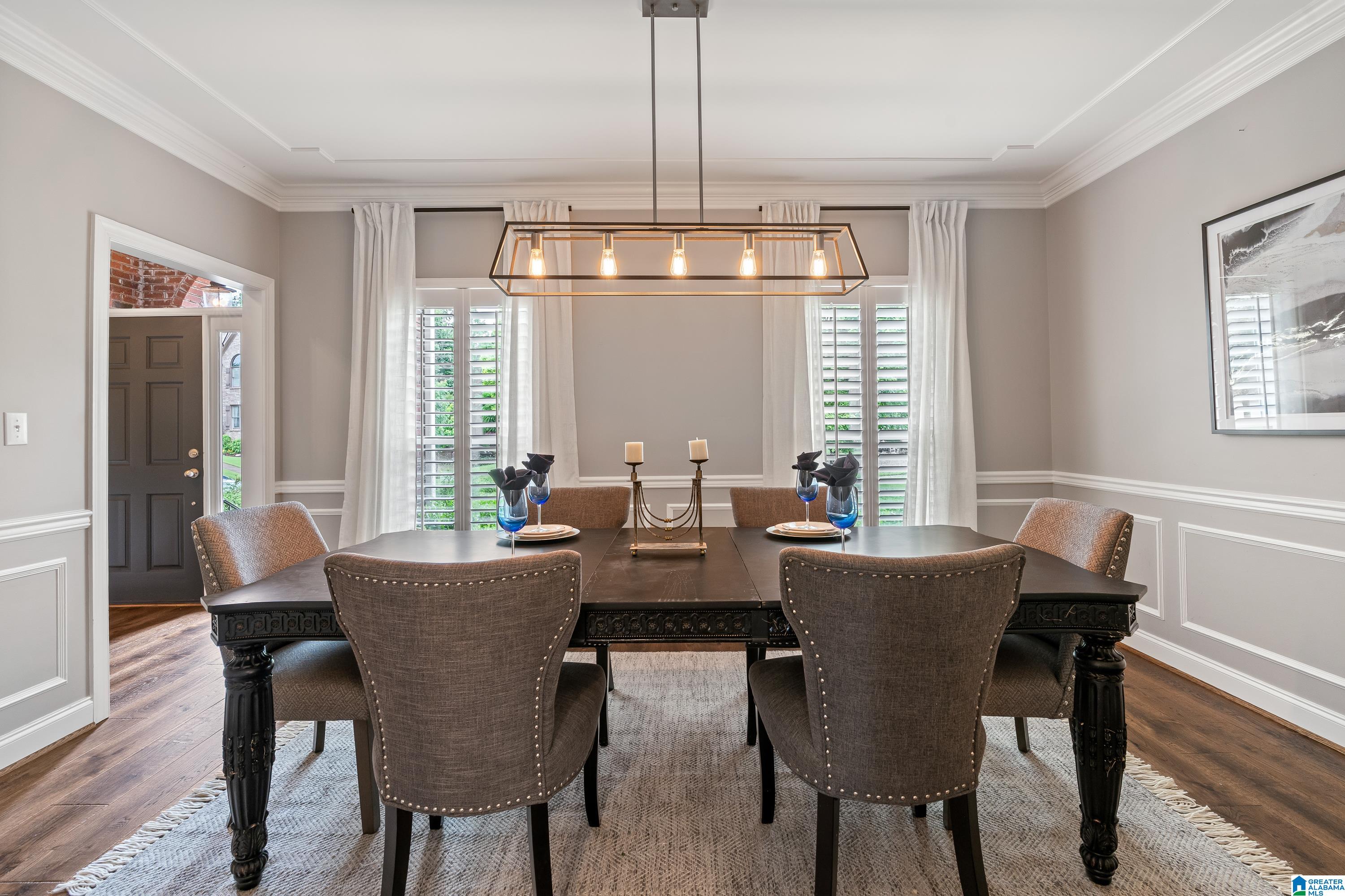 5265 LAKE CREST CIRCLE