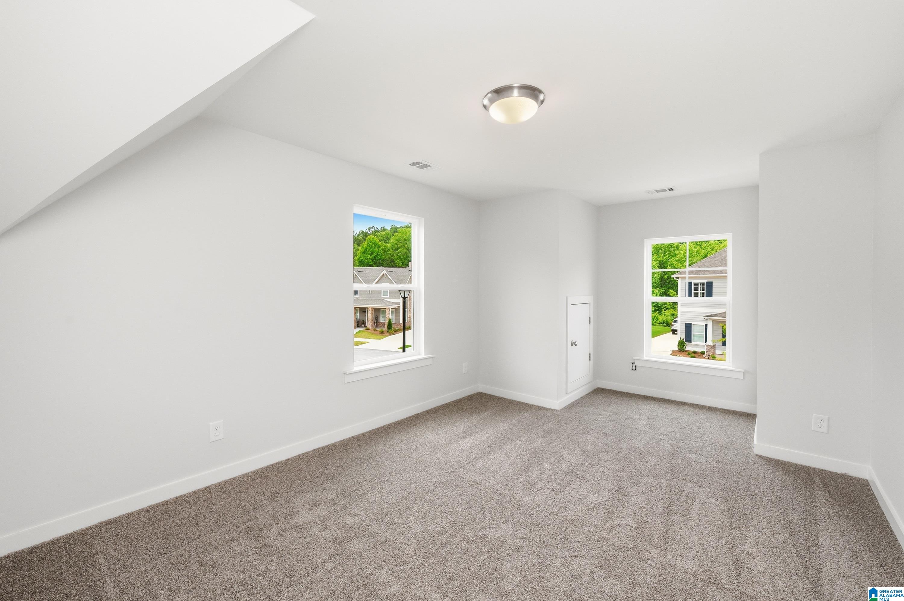 205 BARIMORE BOULEVARD