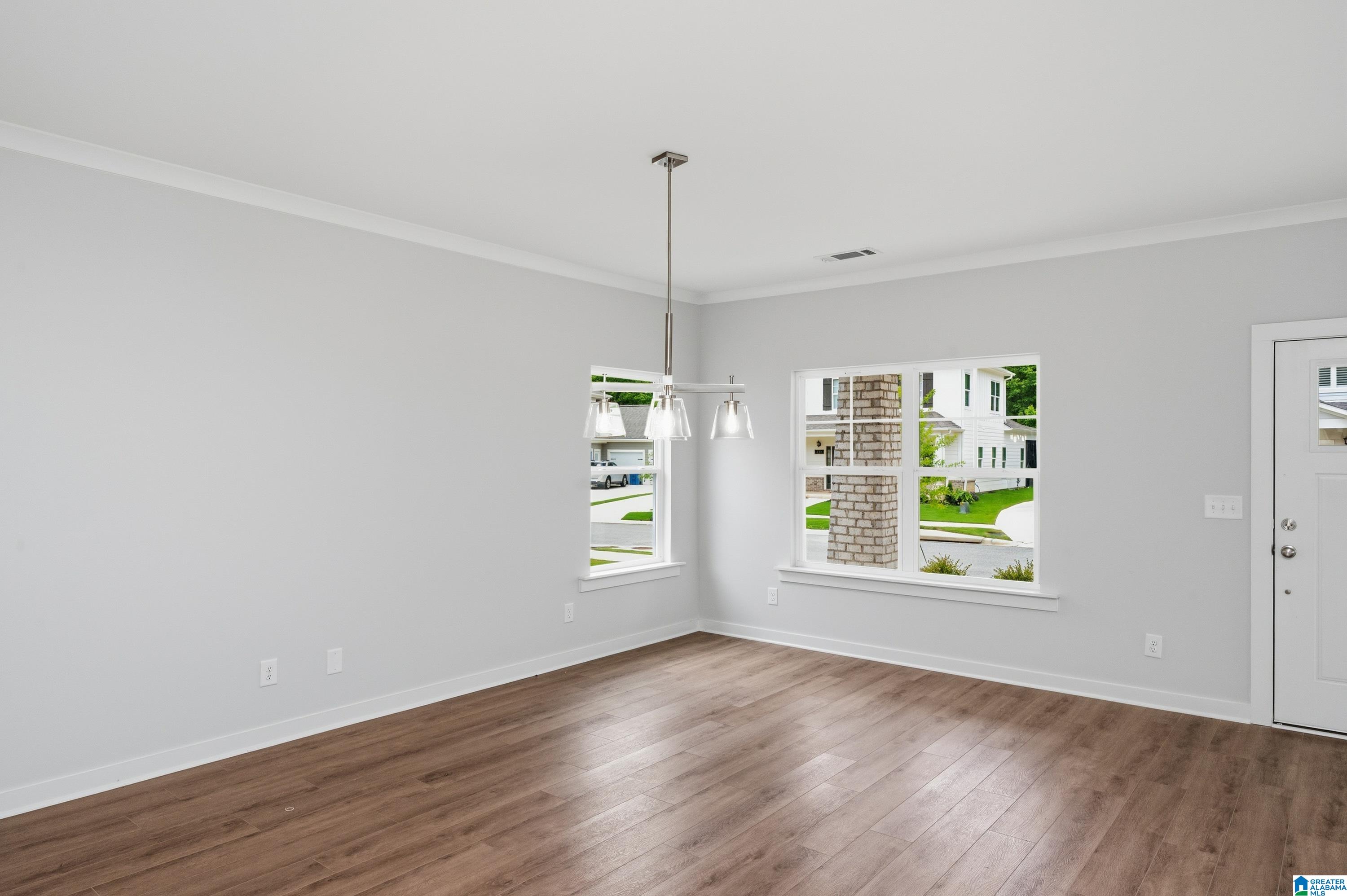 205 BARIMORE BOULEVARD